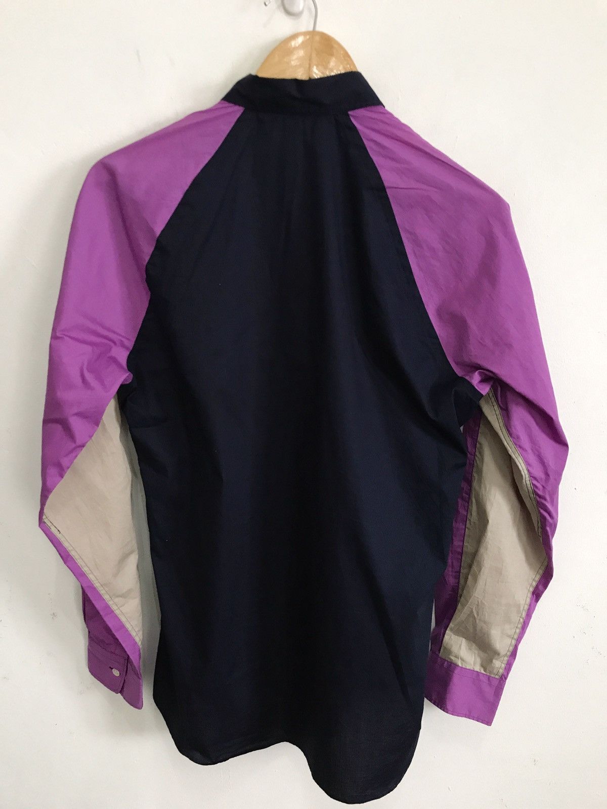 Comme des Garcons × H&M Comme des Garçons X H&M Button Down Shirt Armpit 20"x29" Size US S / EU 44-46 / 1 - 2 Thumbnail