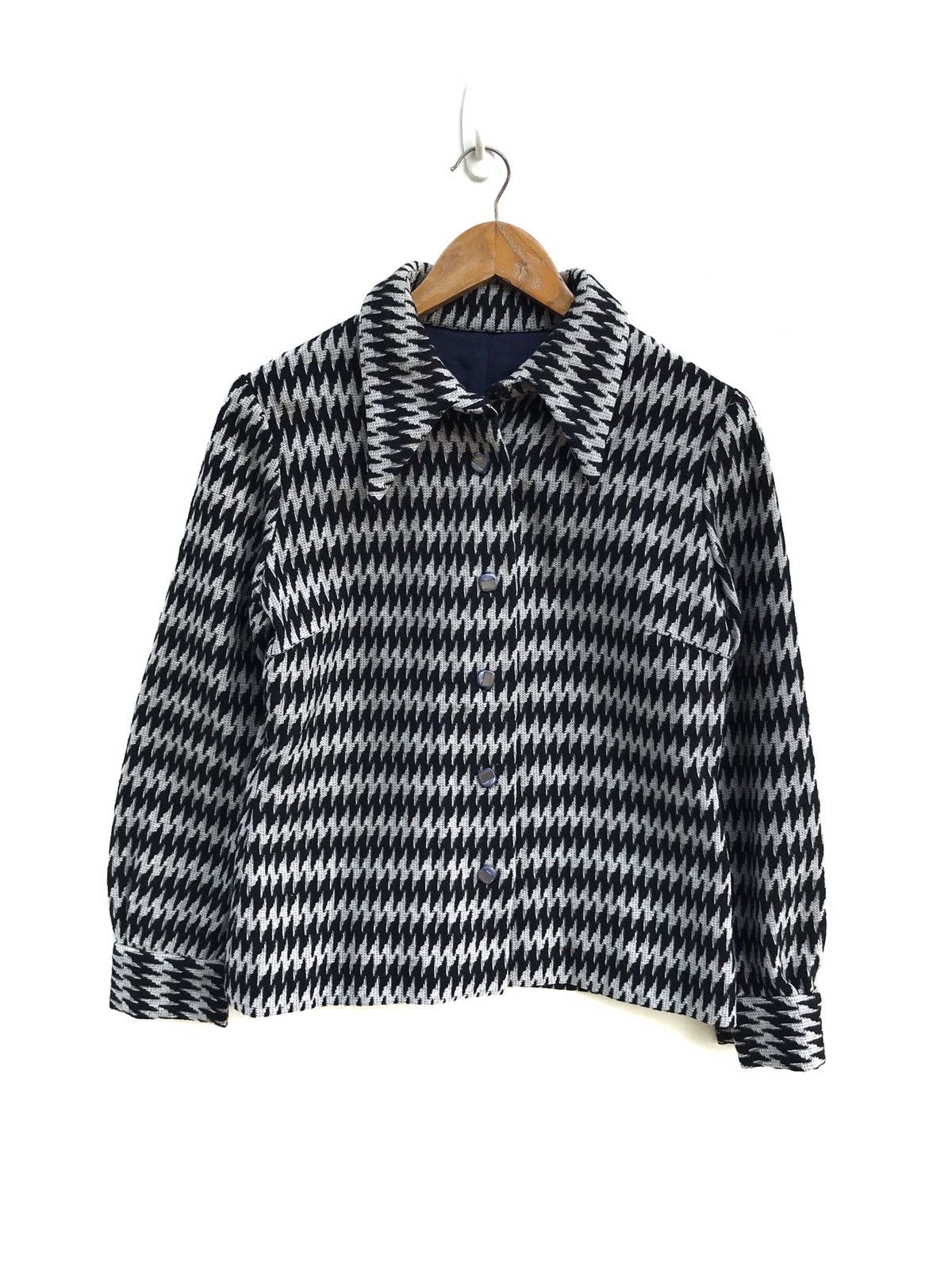 Japanese Brand Made In Japan Wool Abstract Button Jacket Very Nice Design Size US XS / EU 42 / 0 - 1 Thumbnail