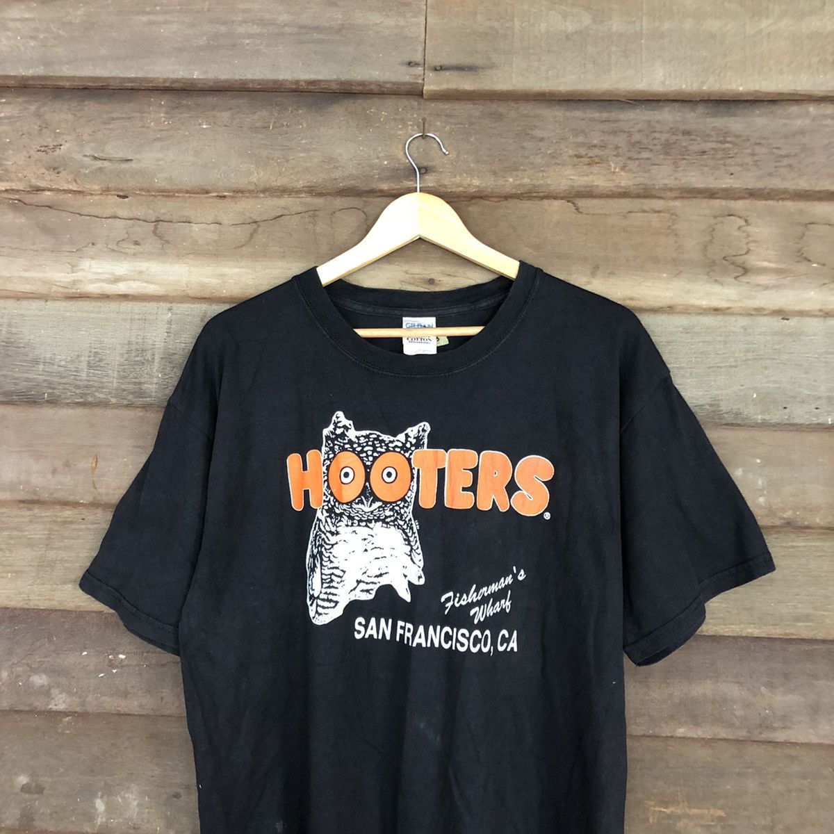 Vintage Hooters san Francisco Black Short Sleeve Tshirt #3493 Size US L / EU 52-54 / 3 - 2 Thumbnail