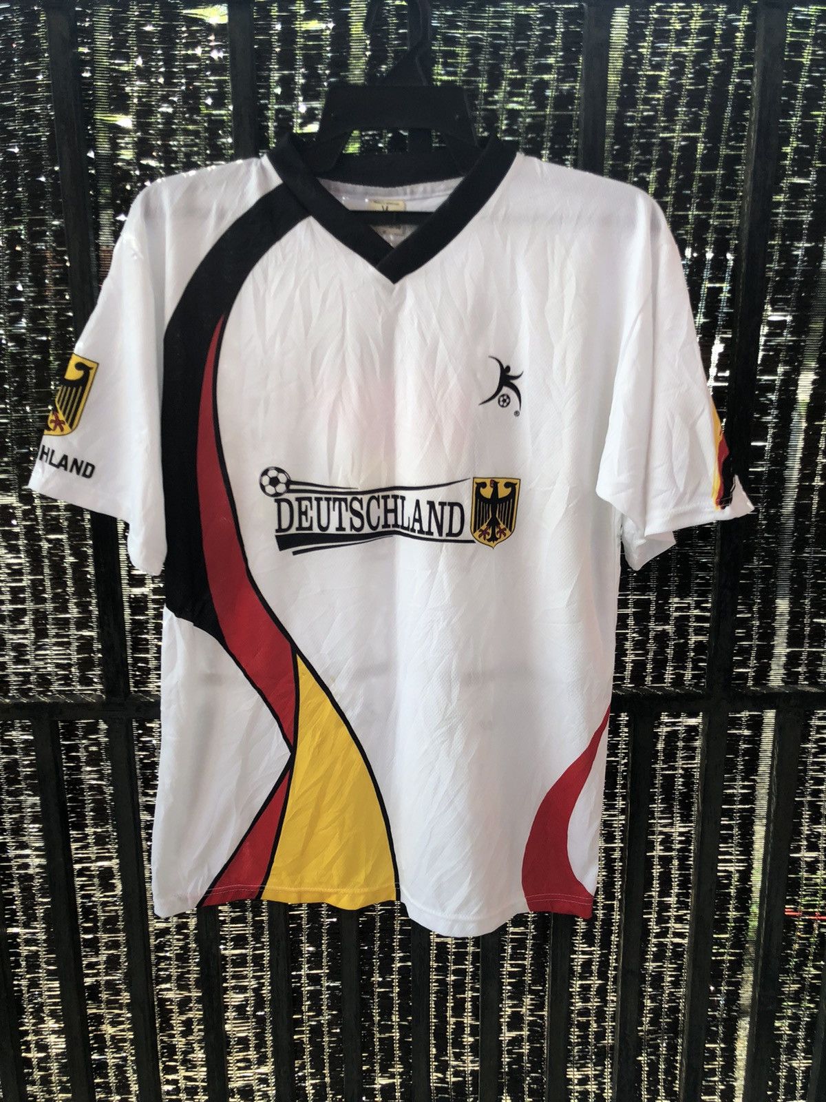 Other Germany Fooball club DEUTSCLAND made in Italy Size US S / EU 44-46 / 1 - 1 Thumbnail