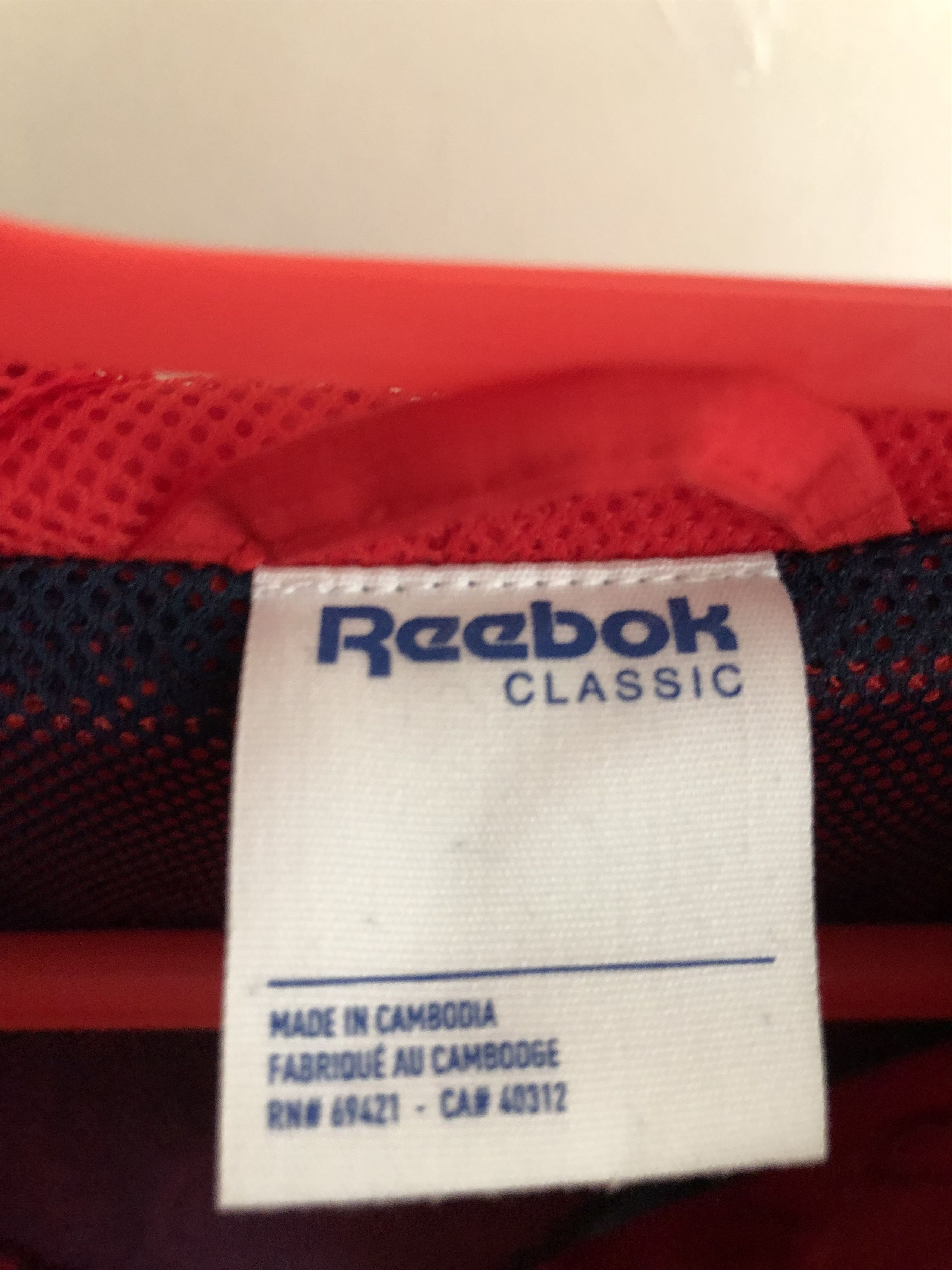 Reebok Classic Vector Hooded Track Jacket Windbreaker