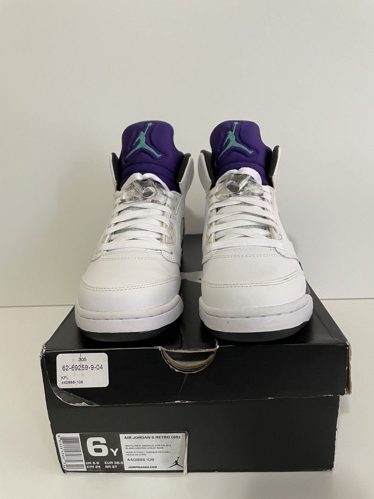 image of Jordan Nike Air Jordan 5 Gs ‘Grape’ 2013 Size 6 Shoes in White, Men's
