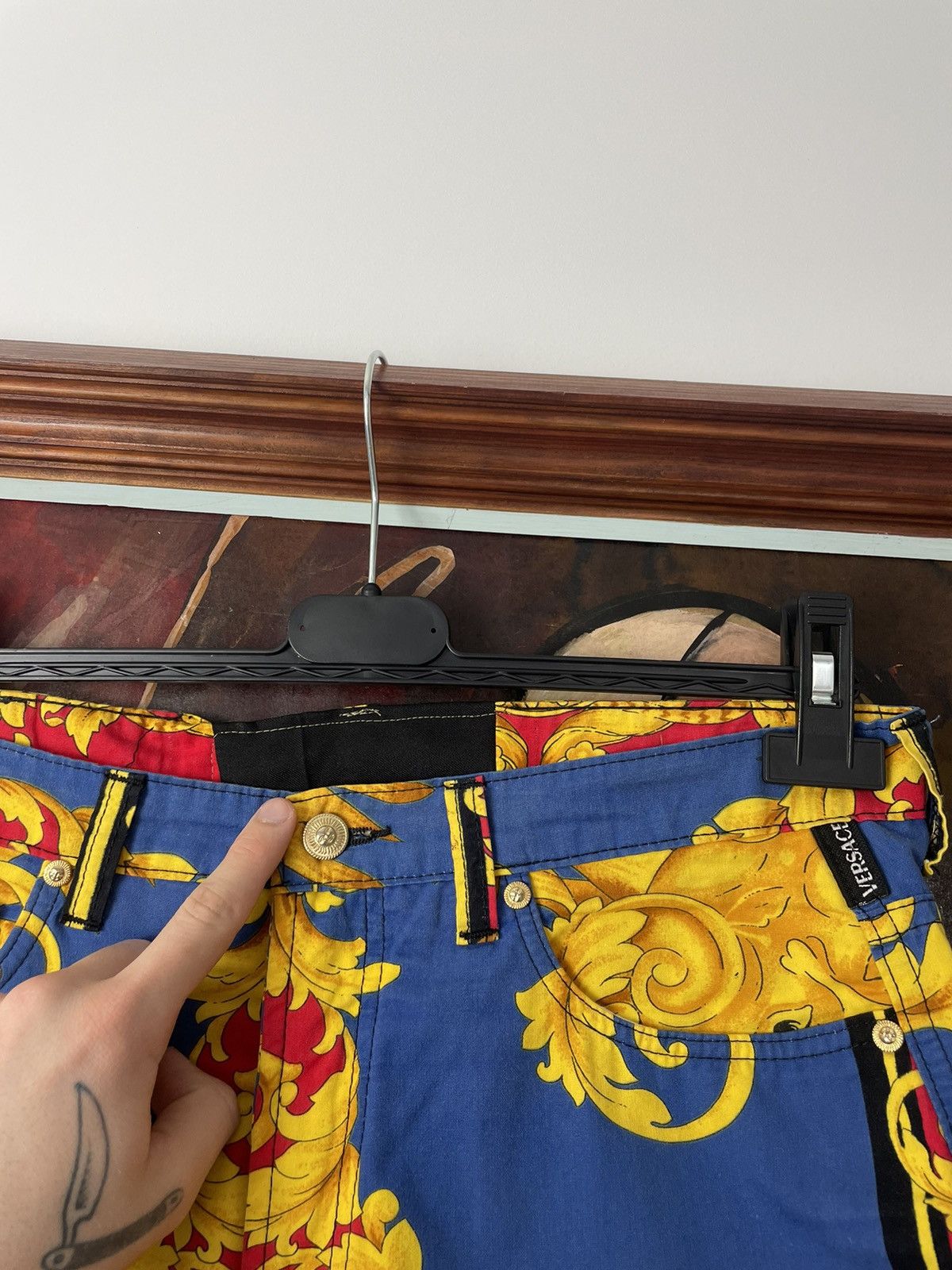 Versace Jeans Couture 🌞 Versace Jeans Couture Fullprint Sun Archive Vintage Pant Size US 32 / EU 48 - 3 Thumbnail
