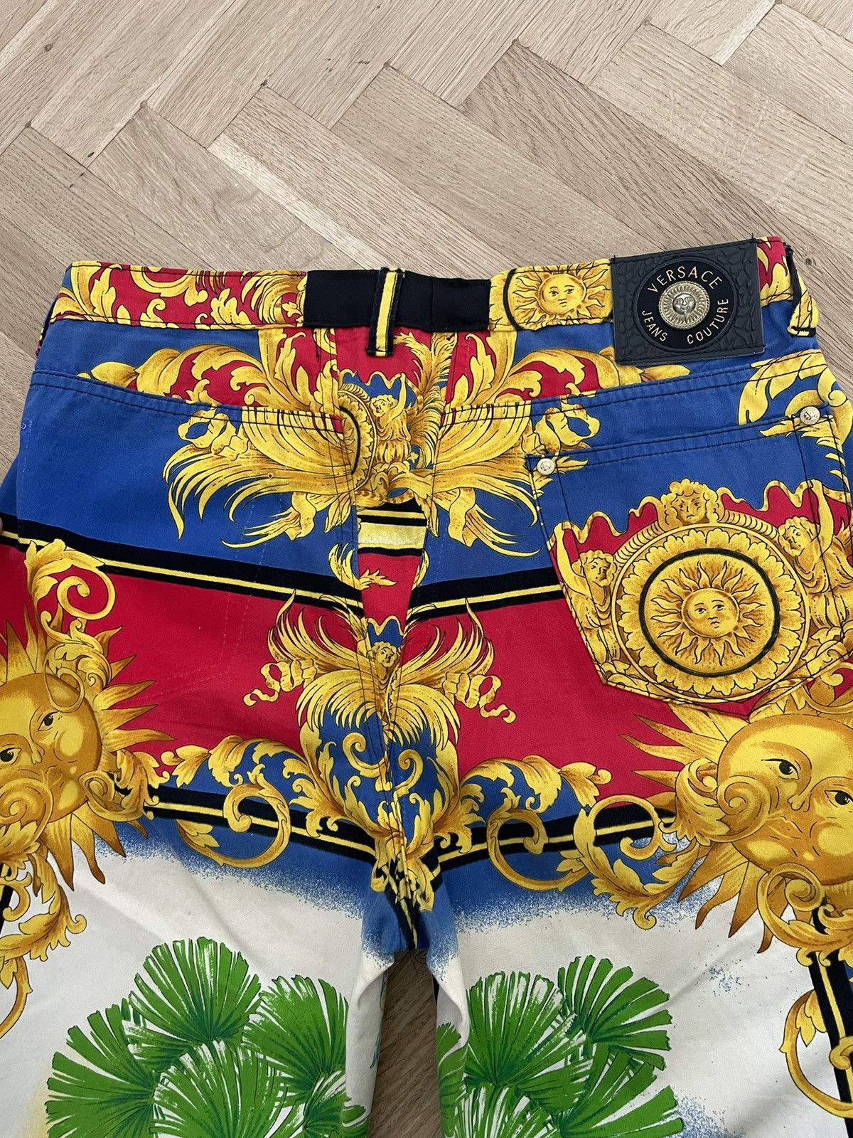 Versace Jeans Couture 🌞 Versace Jeans Couture Fullprint Sun Archive Vintage Pant Size US 32 / EU 48 - 4 Thumbnail