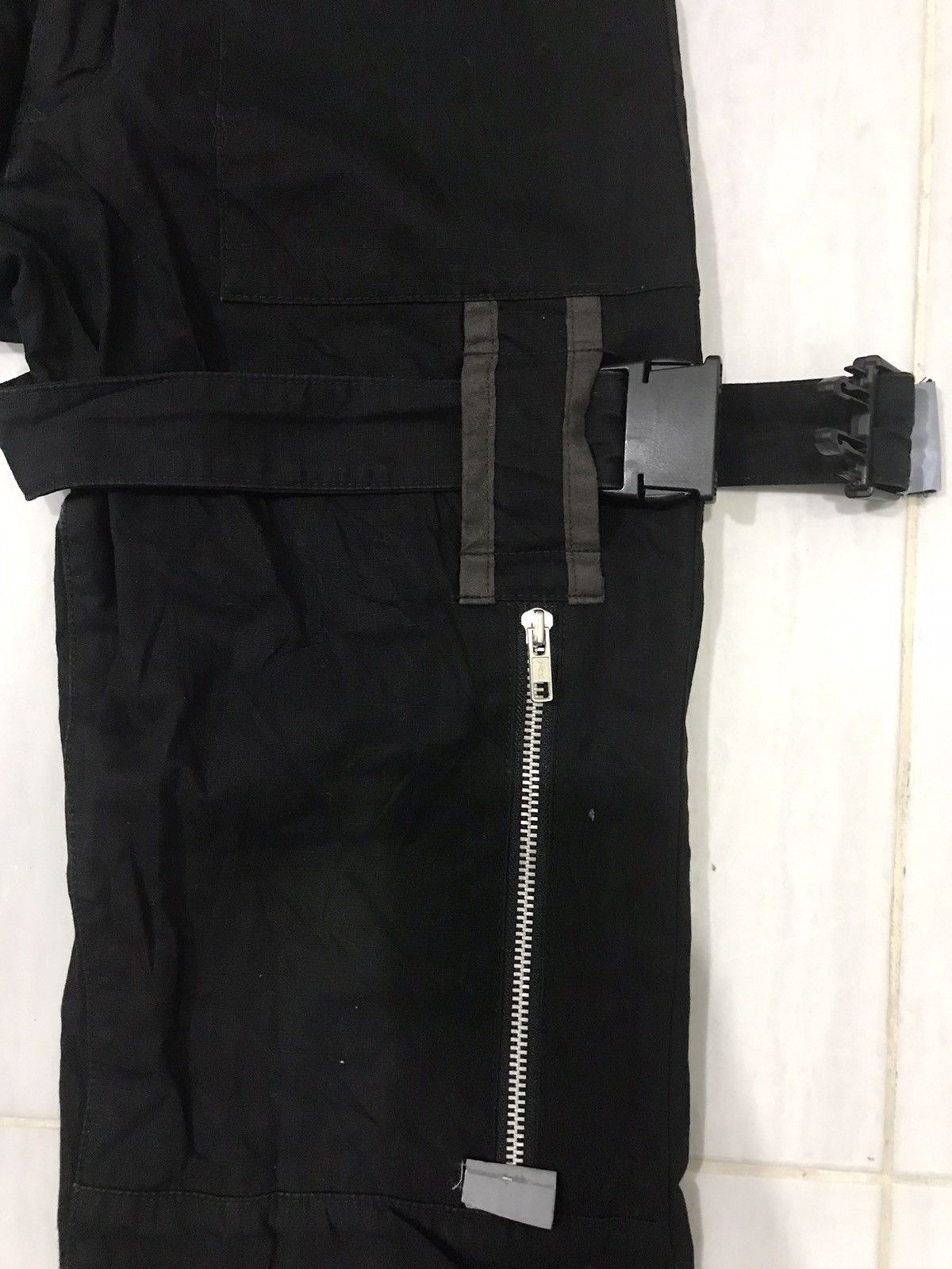 Japanese Brand MANIAC WORKS Japan Punk Bondage Streetwear Tactical Pant Size US 28 / EU 44 - 8 Thumbnail