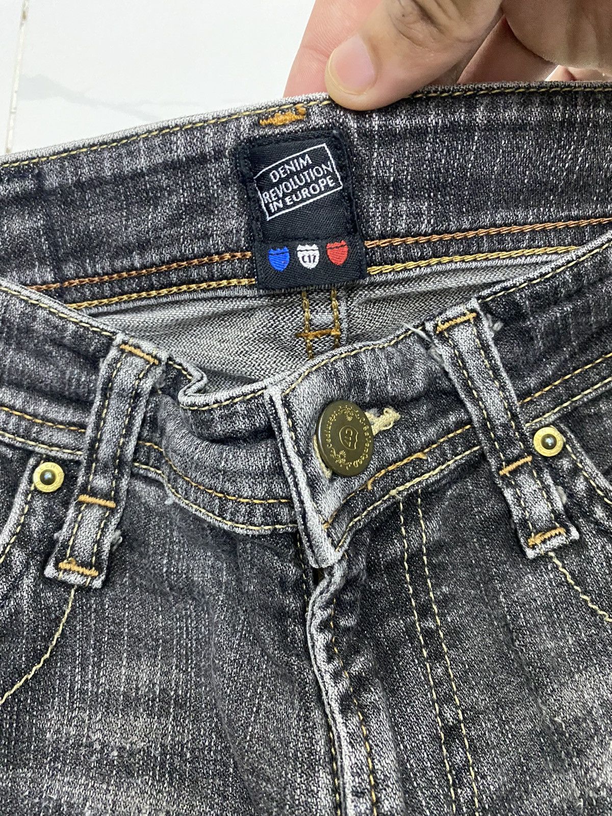 Hysteric Glamour HYSTERIC GLAMOUR STYLE C17 EUROPE DENIM FLARED PANTS Size US 27 - 8 Thumbnail