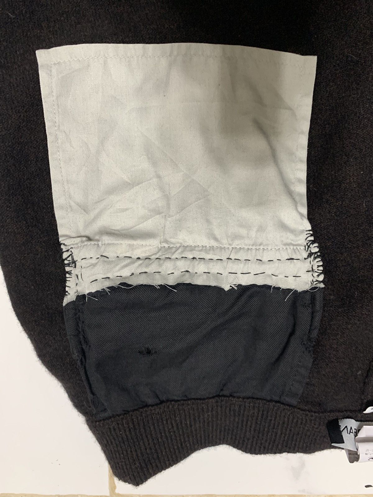 Dolce & Gabbana Dolce & Gabbana Wool Jogger Sweatpant Size US 33 - 11 Thumbnail