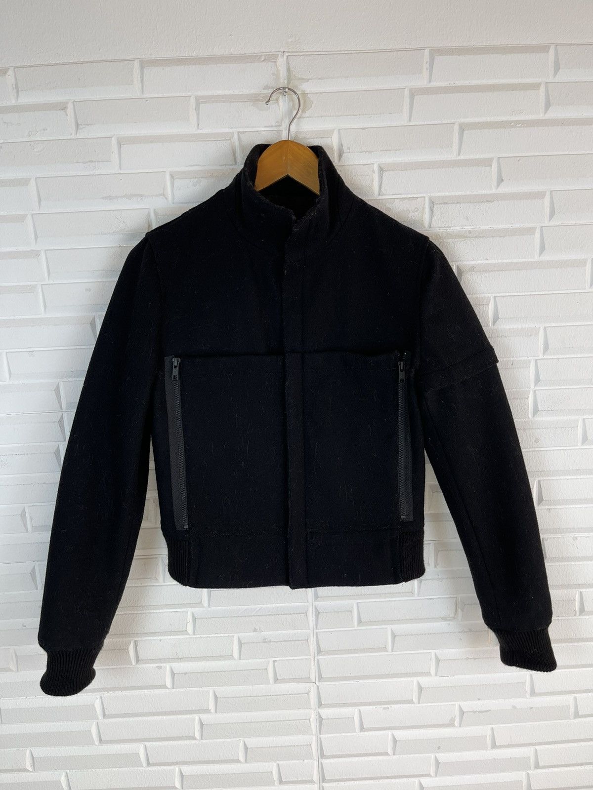 Uniqlo × Vintage Black 90’s Uniqlo Streetwear Parachute Cropped Jacket Size US S / EU 44-46 / 1 - 5 Thumbnail