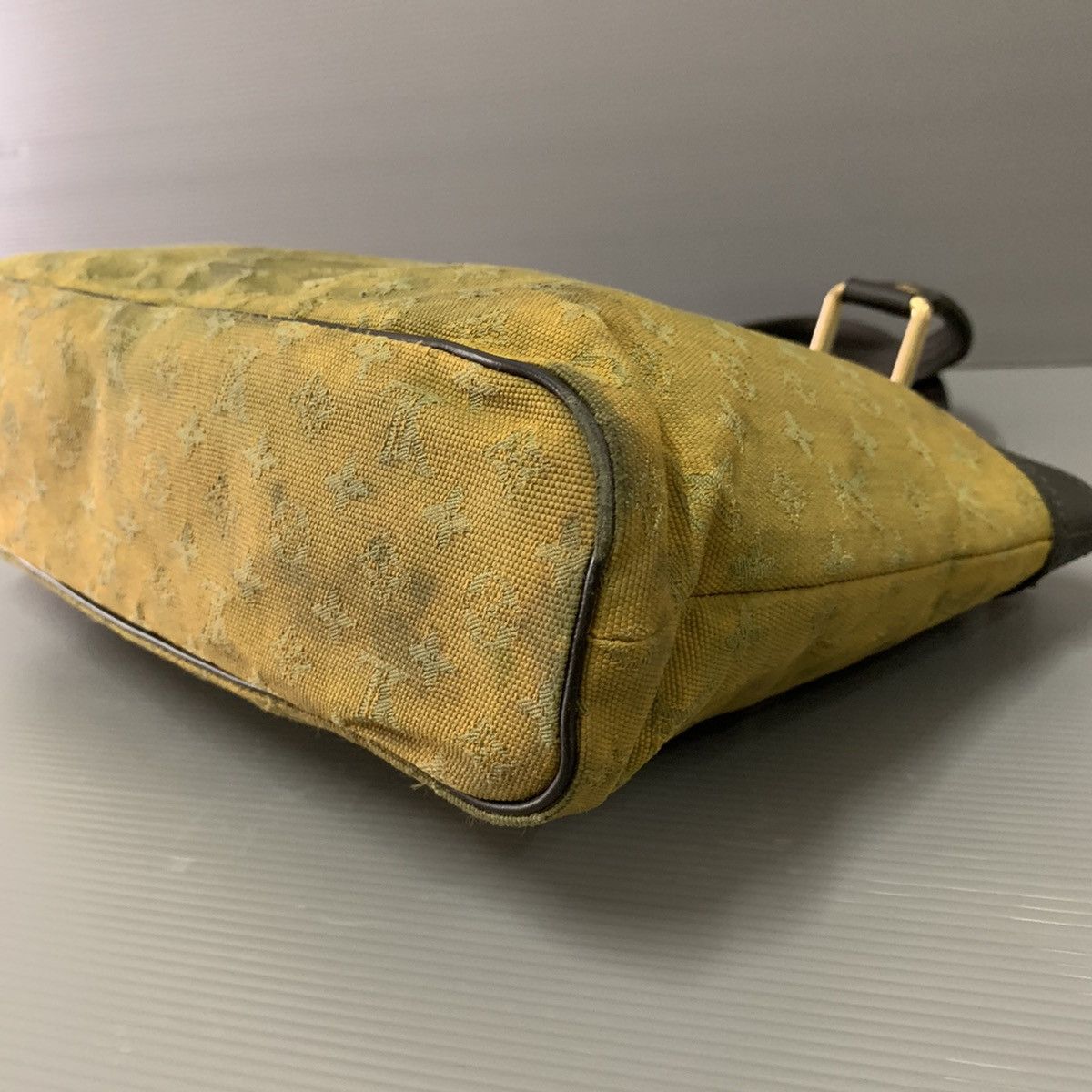 Louis Vuitton Louis Vuitton Denime Dinner Bag Size ONE SIZE - 7 Thumbnail