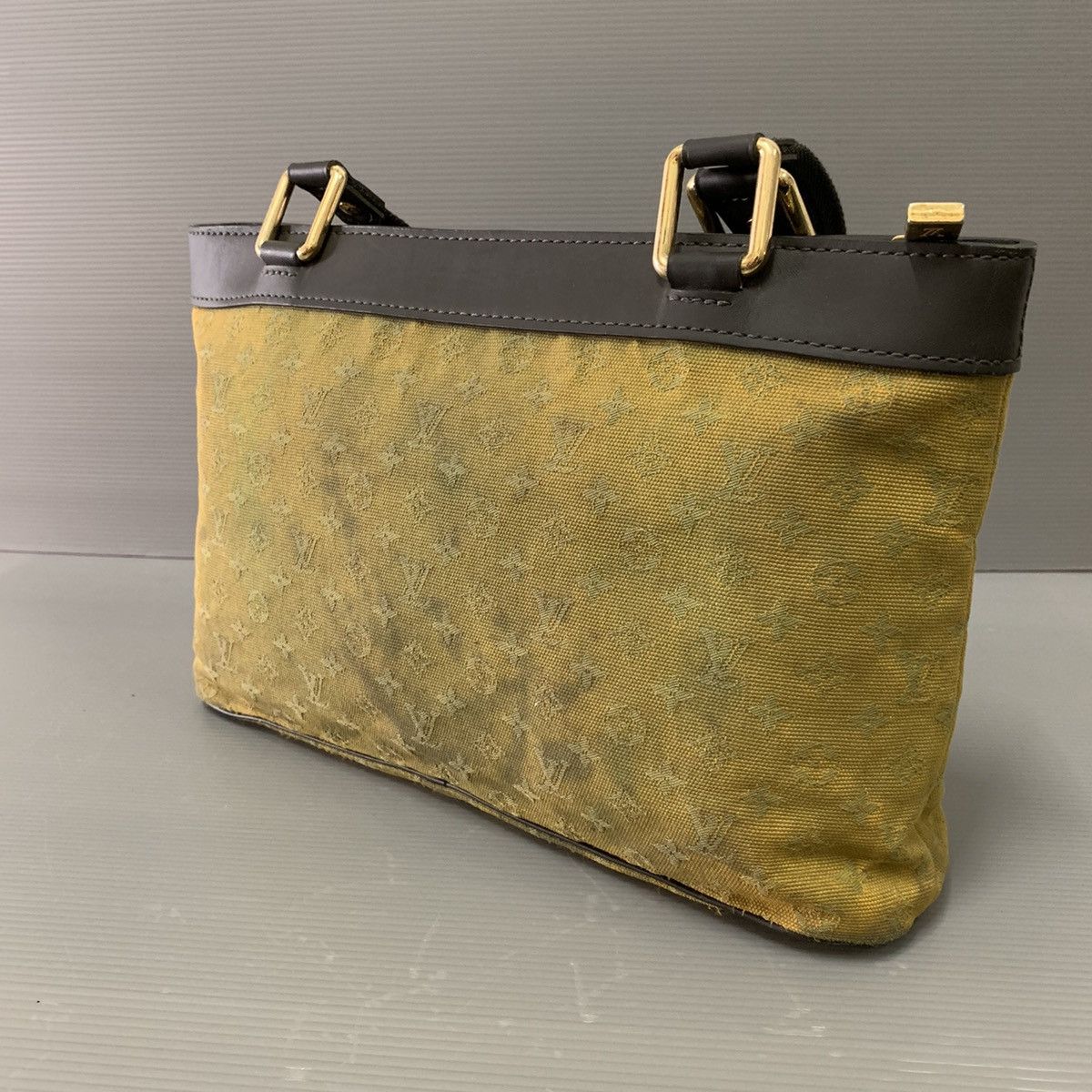 Louis Vuitton Louis Vuitton Denime Dinner Bag Size ONE SIZE - 5 Thumbnail