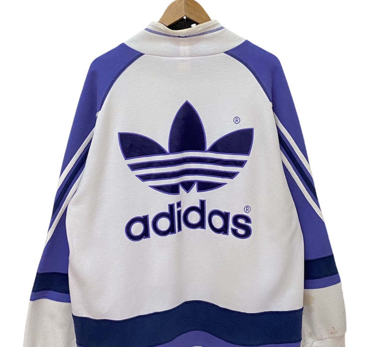 Adidas VINTAGE ADIDAS MADE IN JAPAN BIG LOGO SWEATSHIRT Size US M / EU 48-50 / 2 - 3 Thumbnail