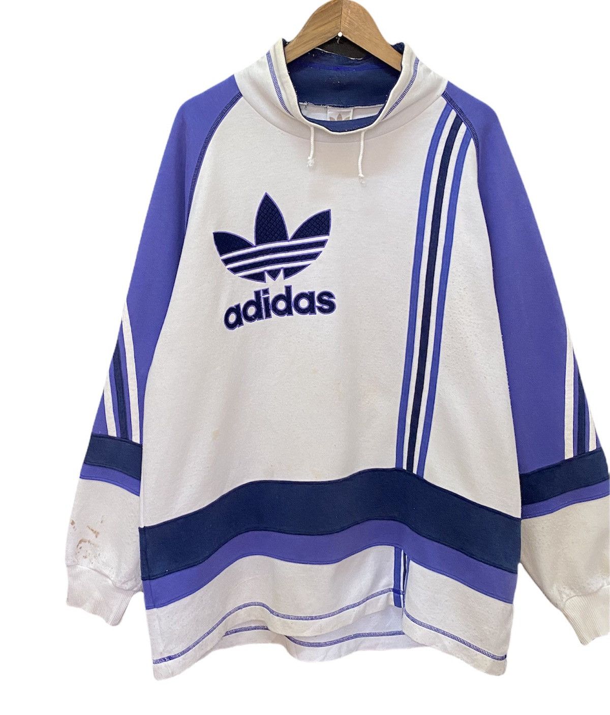 Adidas VINTAGE ADIDAS MADE IN JAPAN BIG LOGO SWEATSHIRT Size US M / EU 48-50 / 2 - 6 Thumbnail