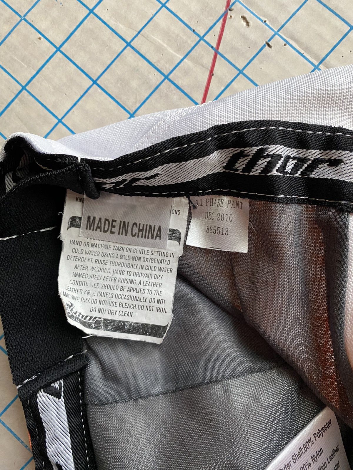 Fox Racing Thor Phase Moto / Dirt Bike Pants Size 28 Size US 28 / EU 44 - 11 Thumbnail
