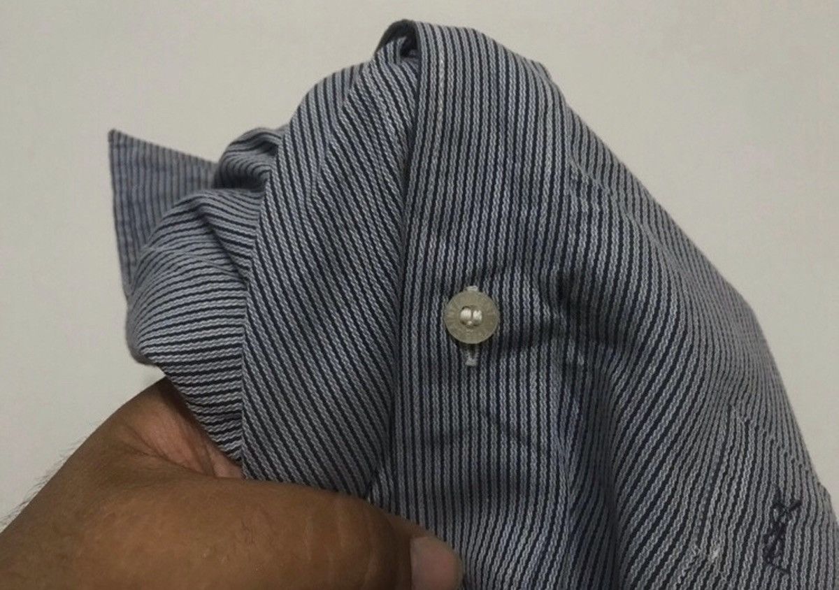 Yves Saint Laurent Yves Saint Laurent Shirts Button Ups Size US M / EU 48-50 / 2 - 4 Thumbnail