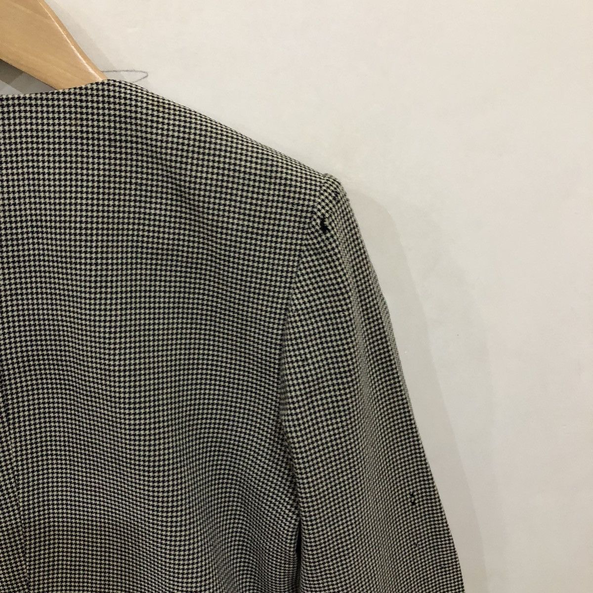 Yves Saint Laurent Yves Saint Laurent Size US M / EU 48-50 / 2 - 7 Thumbnail