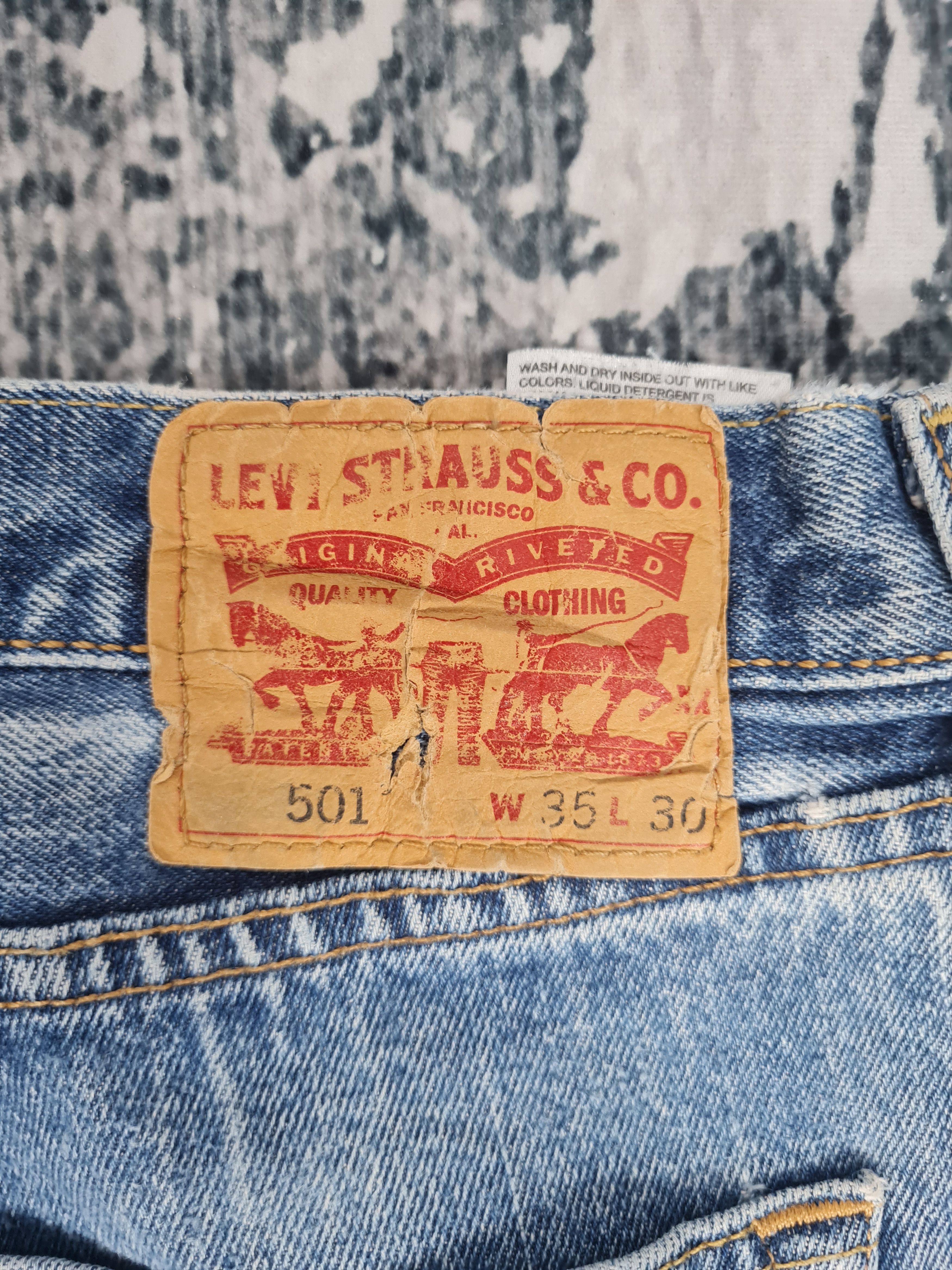 Levi's LEVIS 501 Faded Stonewash Light Blue Jeans L0313 Size 35x30 Size US 35 - 9 Thumbnail