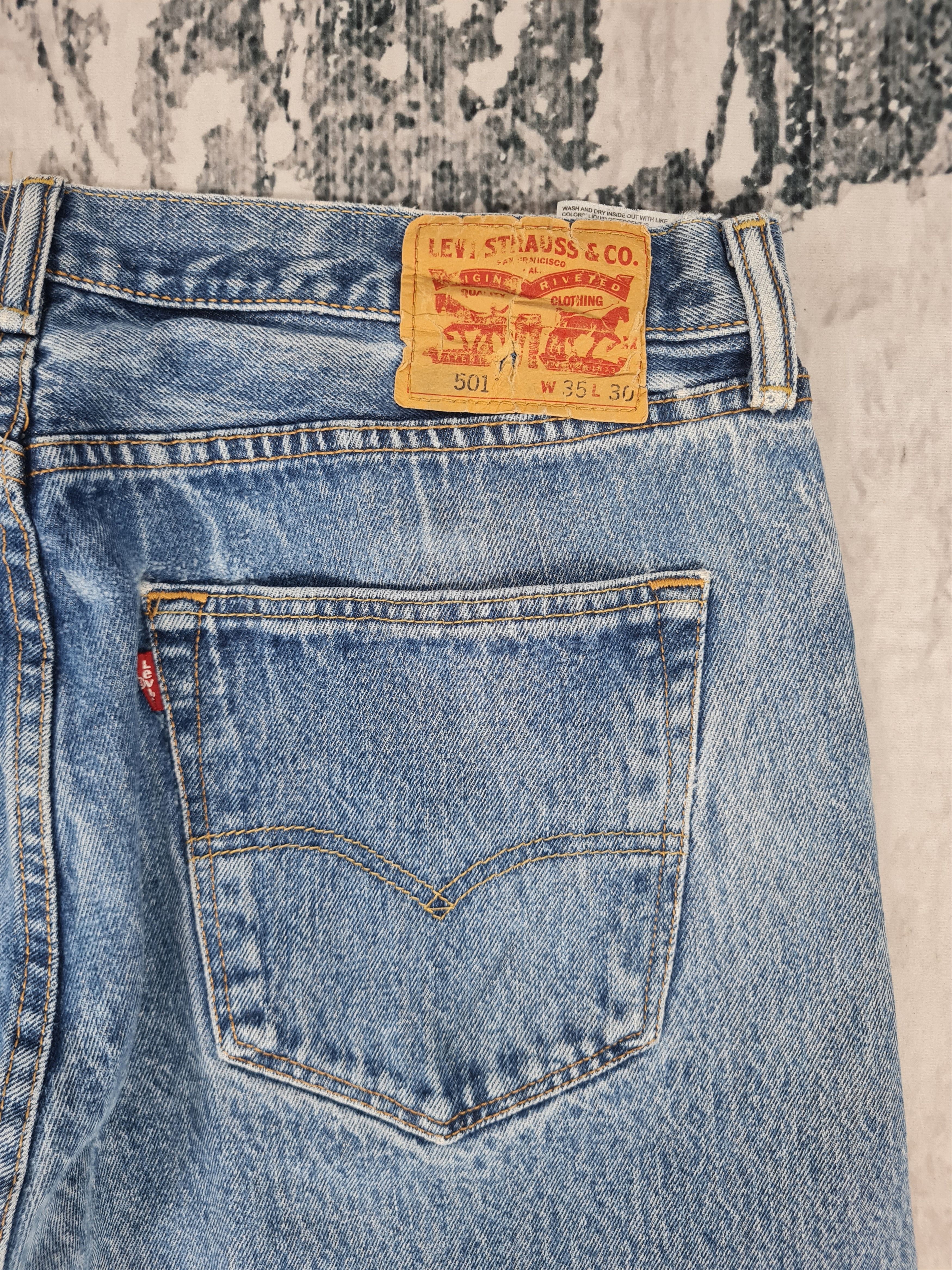 Levi's LEVIS 501 Faded Stonewash Light Blue Jeans L0313 Size 35x30 Size US 35 - 8 Thumbnail
