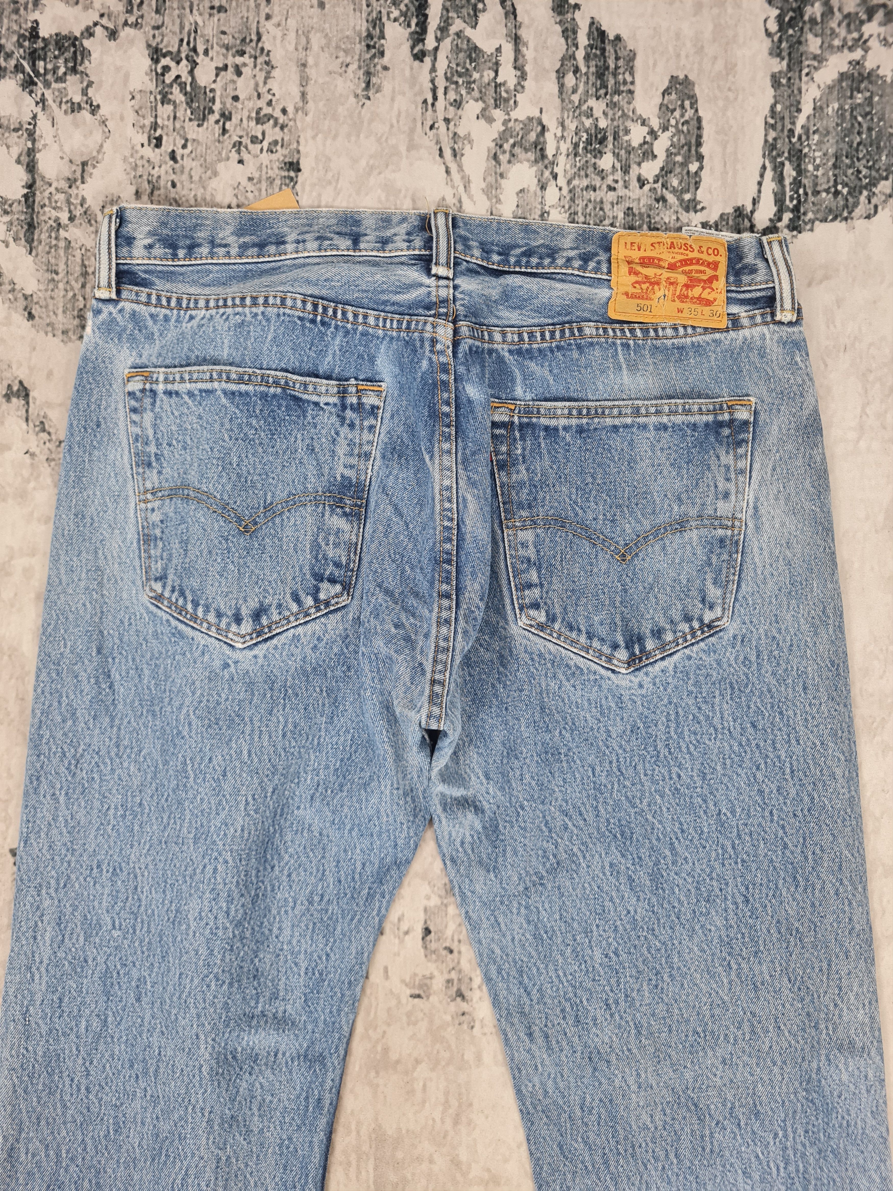 Levi's LEVIS 501 Faded Stonewash Light Blue Jeans L0313 Size 35x30 Size US 35 - 7 Thumbnail