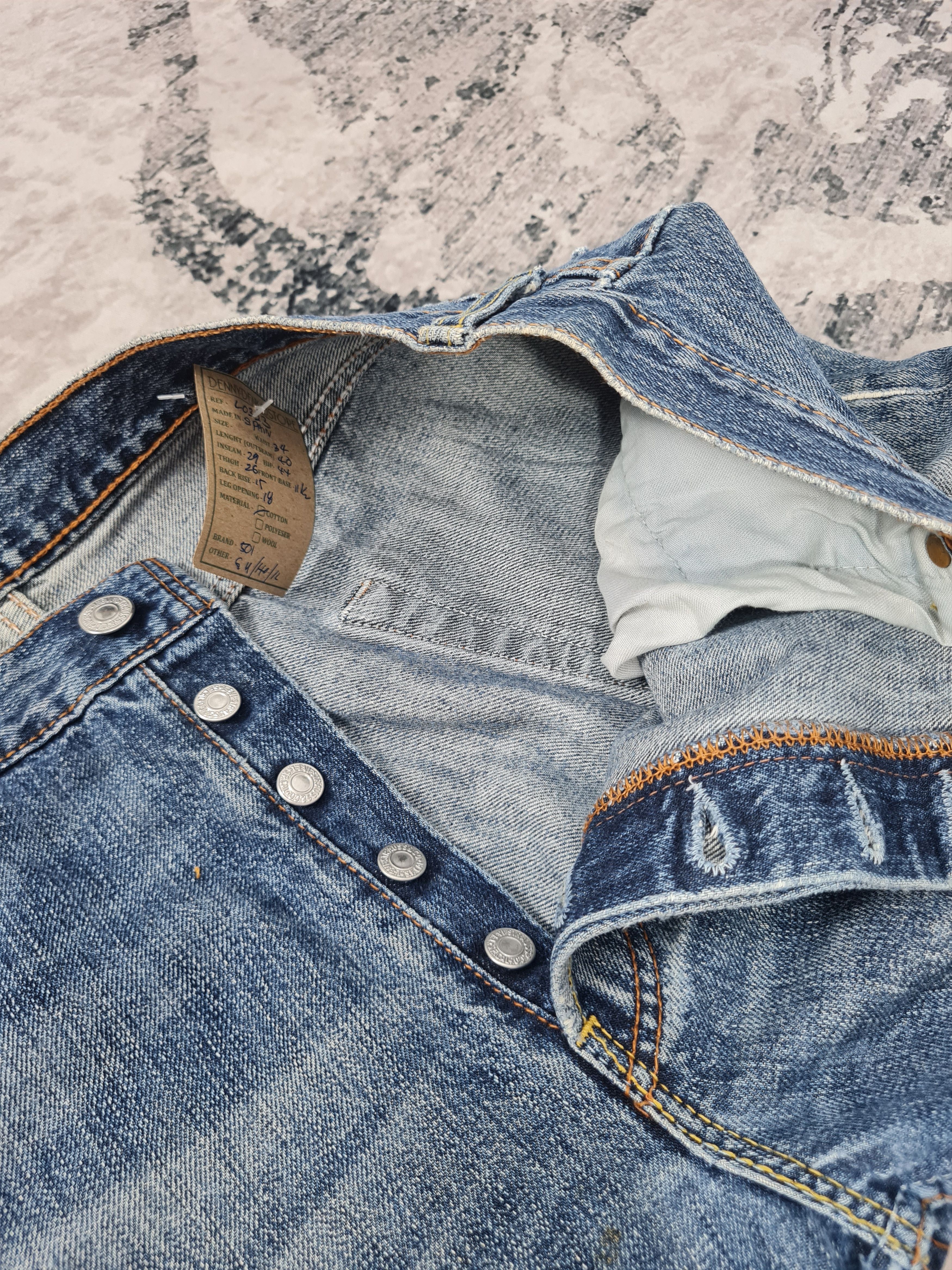 Levi's LEVIS 501 Distressed Cropped Ripped Jeans L0323 Size 34x29 Size US 34 / EU 50 - 11 Thumbnail