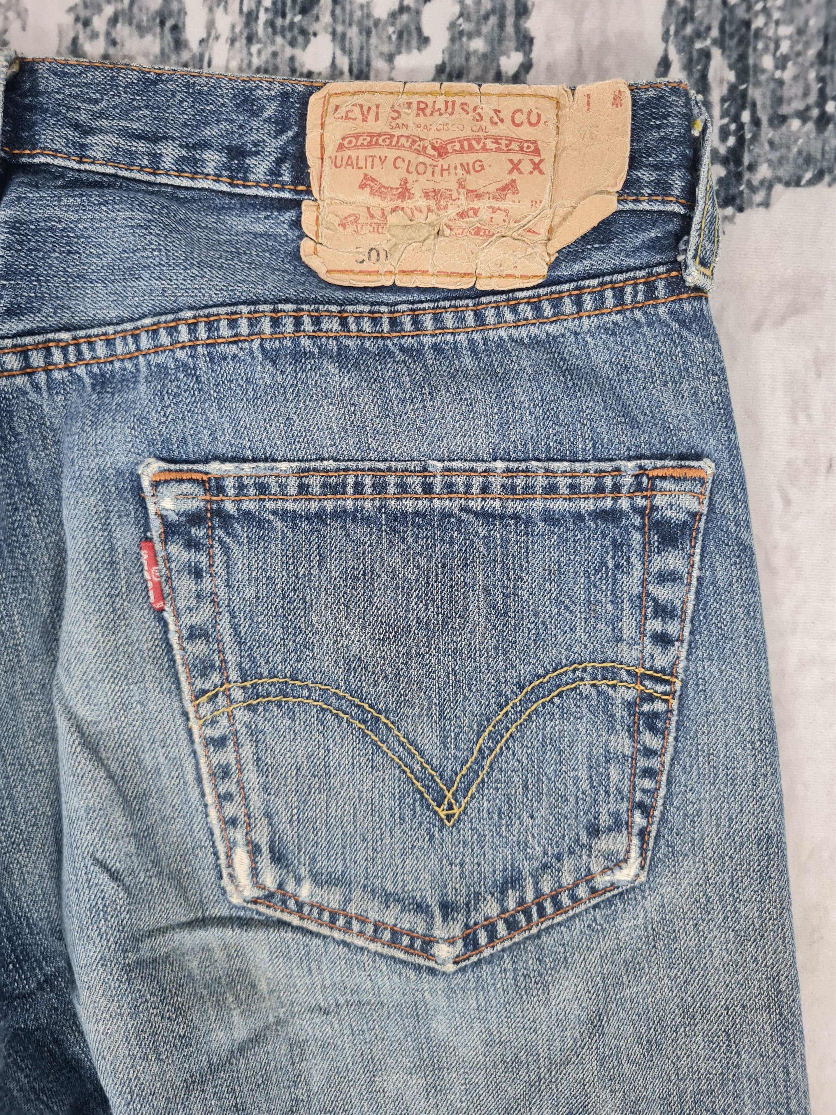 Levi's LEVIS 501 Distressed Cropped Ripped Jeans L0323 Size 34x29 Size US 34 / EU 50 - 10 Thumbnail