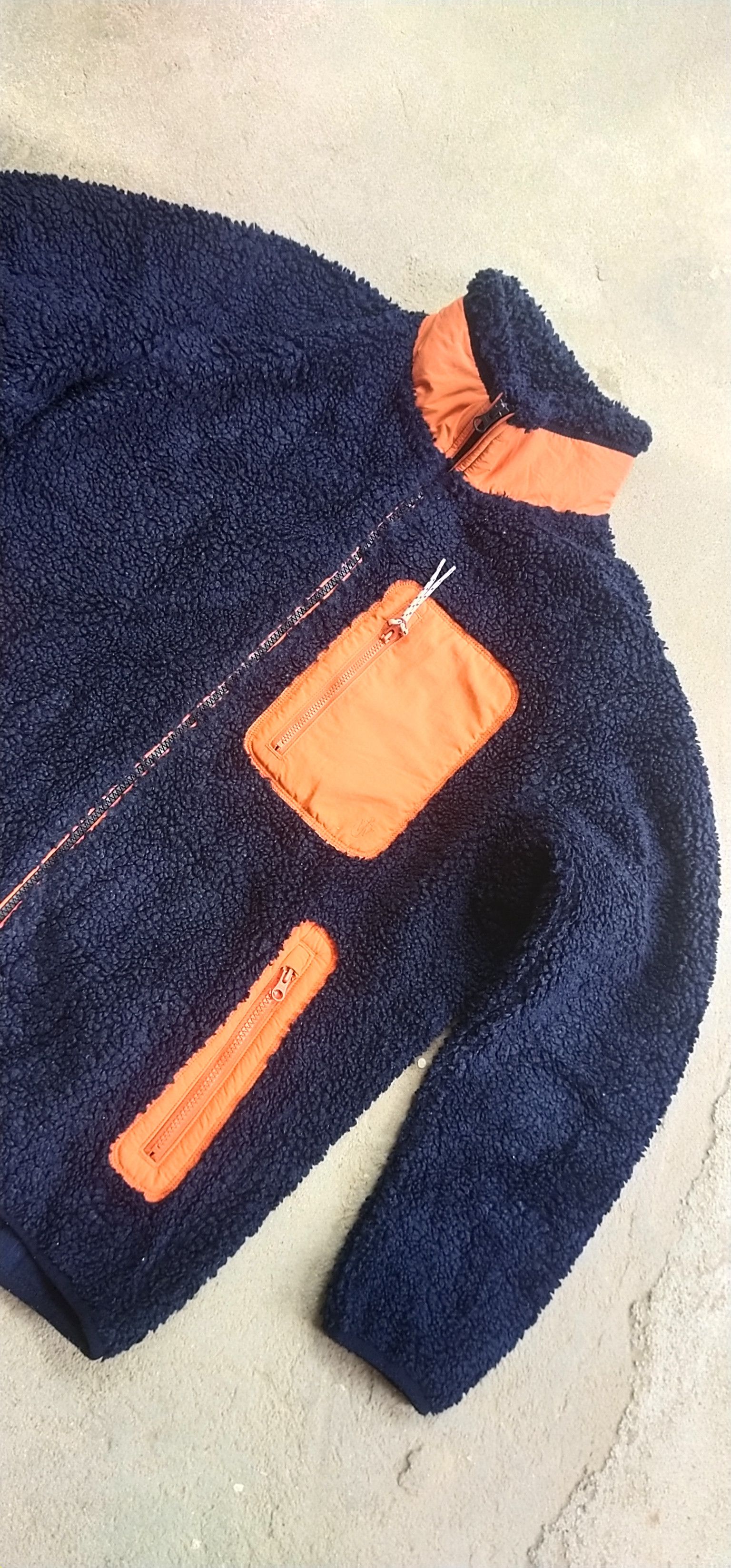 Uniqlo Final Drop Rare J.W Anderson x Uniqlo Fleece Jacket L Size US L / EU 52-54 / 3 - 8 Thumbnail