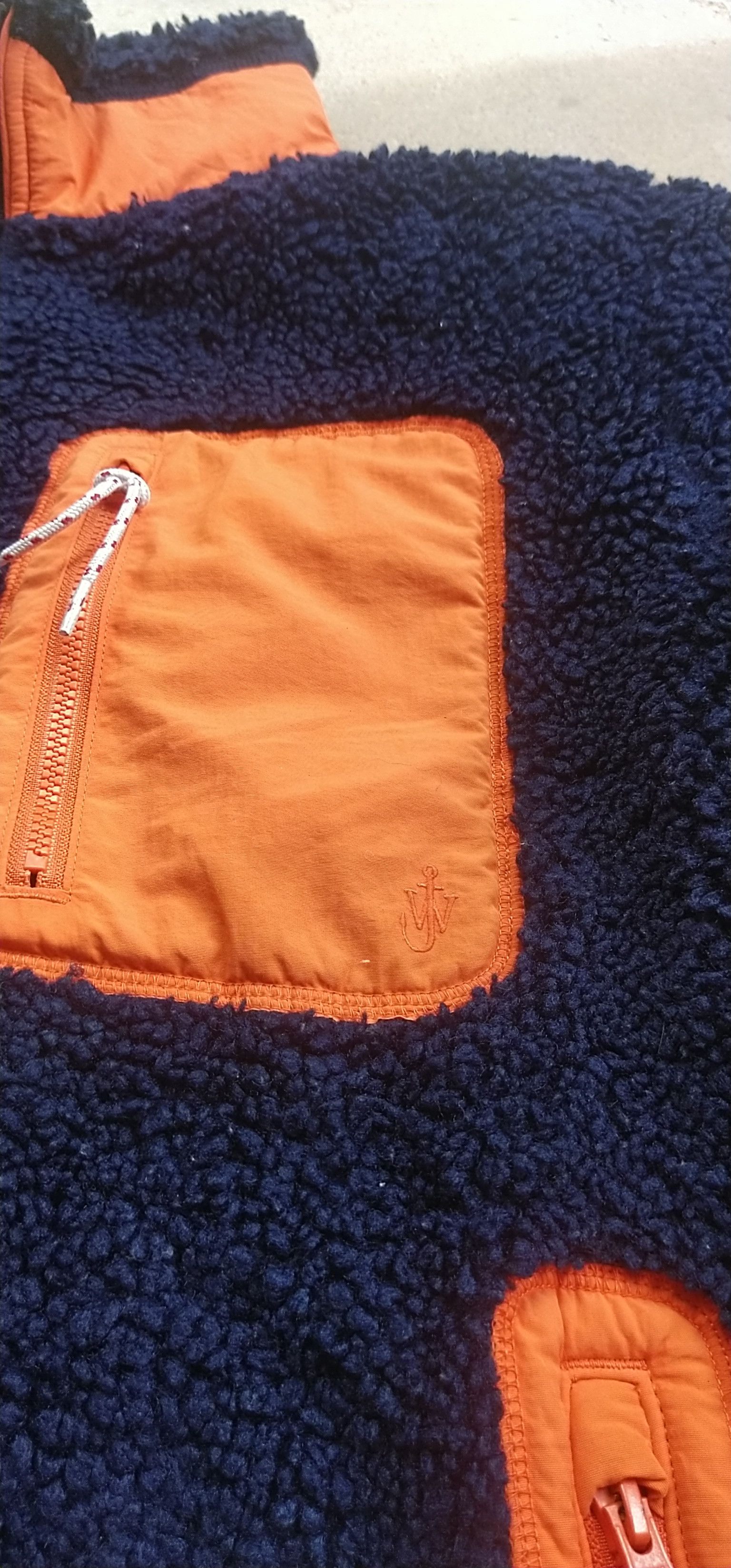 Uniqlo Final Drop Rare J.W Anderson x Uniqlo Fleece Jacket L Size US L / EU 52-54 / 3 - 6 Thumbnail