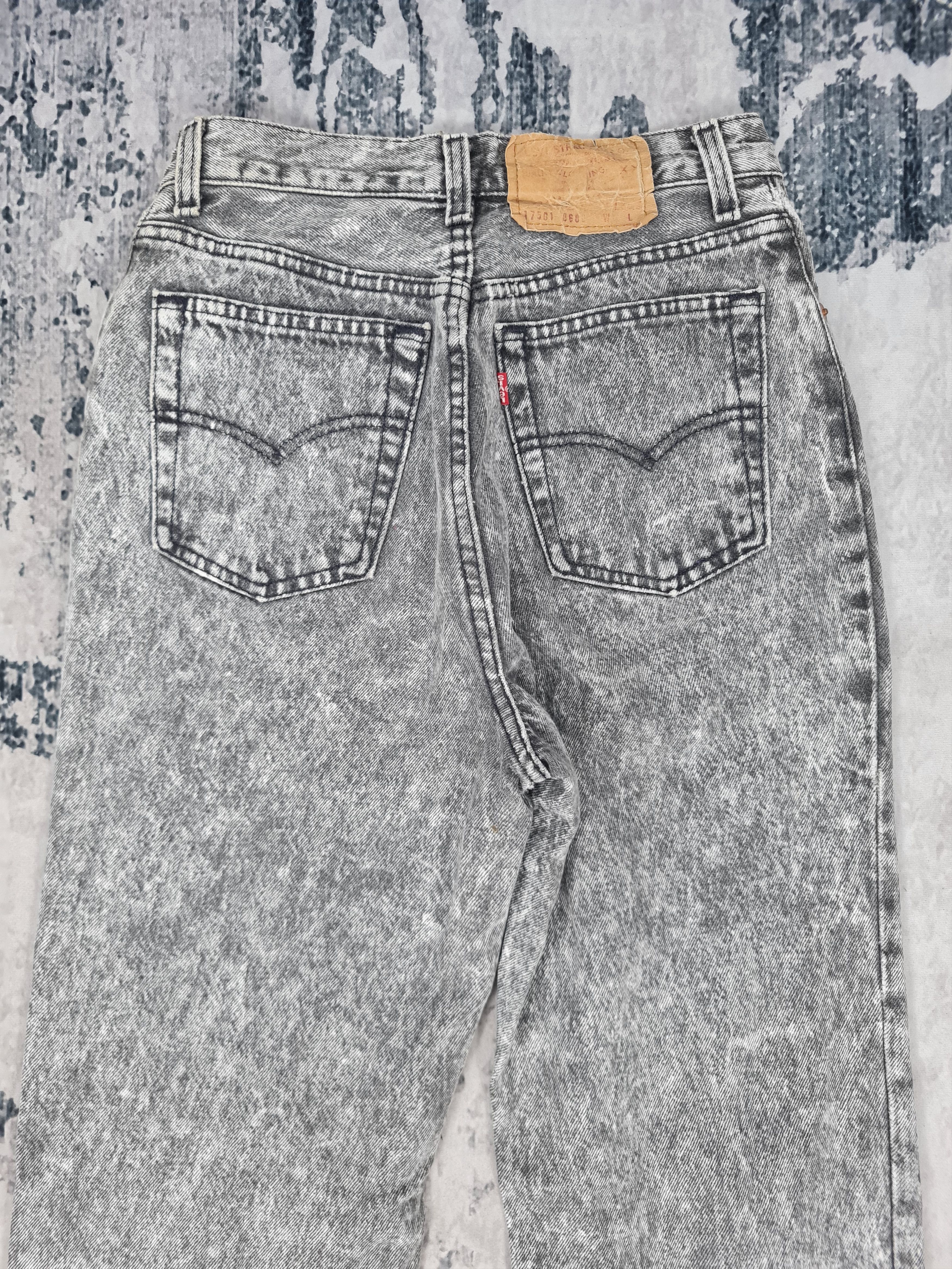 Levi's Vtg 80's LEVIS 17501 Faded Stone Wash Slim Fit L0327 26X33 Size 26" / US 2 / IT 38 - 6 Thumbnail
