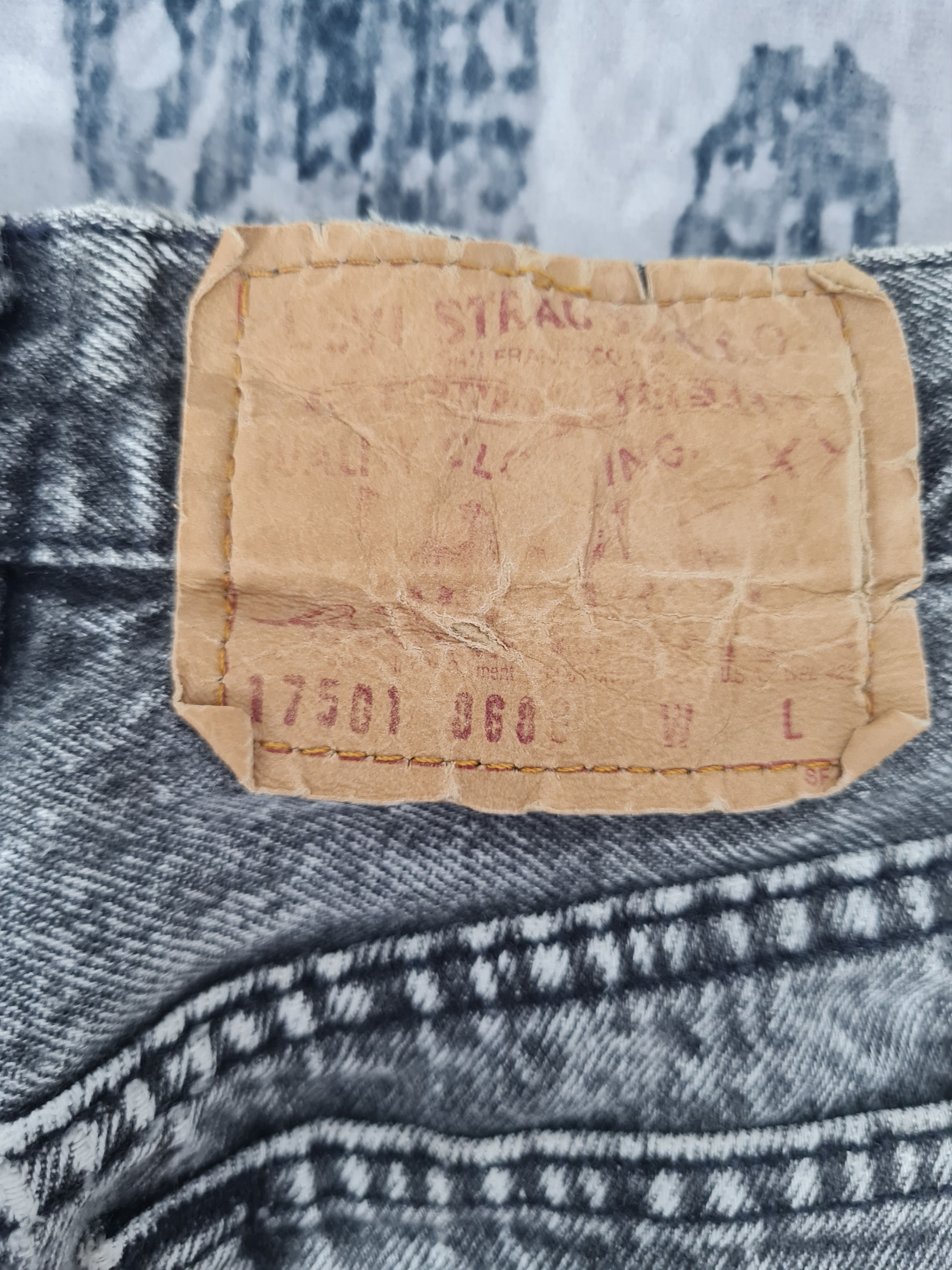Levi's Vtg 80's LEVIS 17501 Faded Stone Wash Slim Fit L0327 26X33 Size 26" / US 2 / IT 38 - 8 Thumbnail