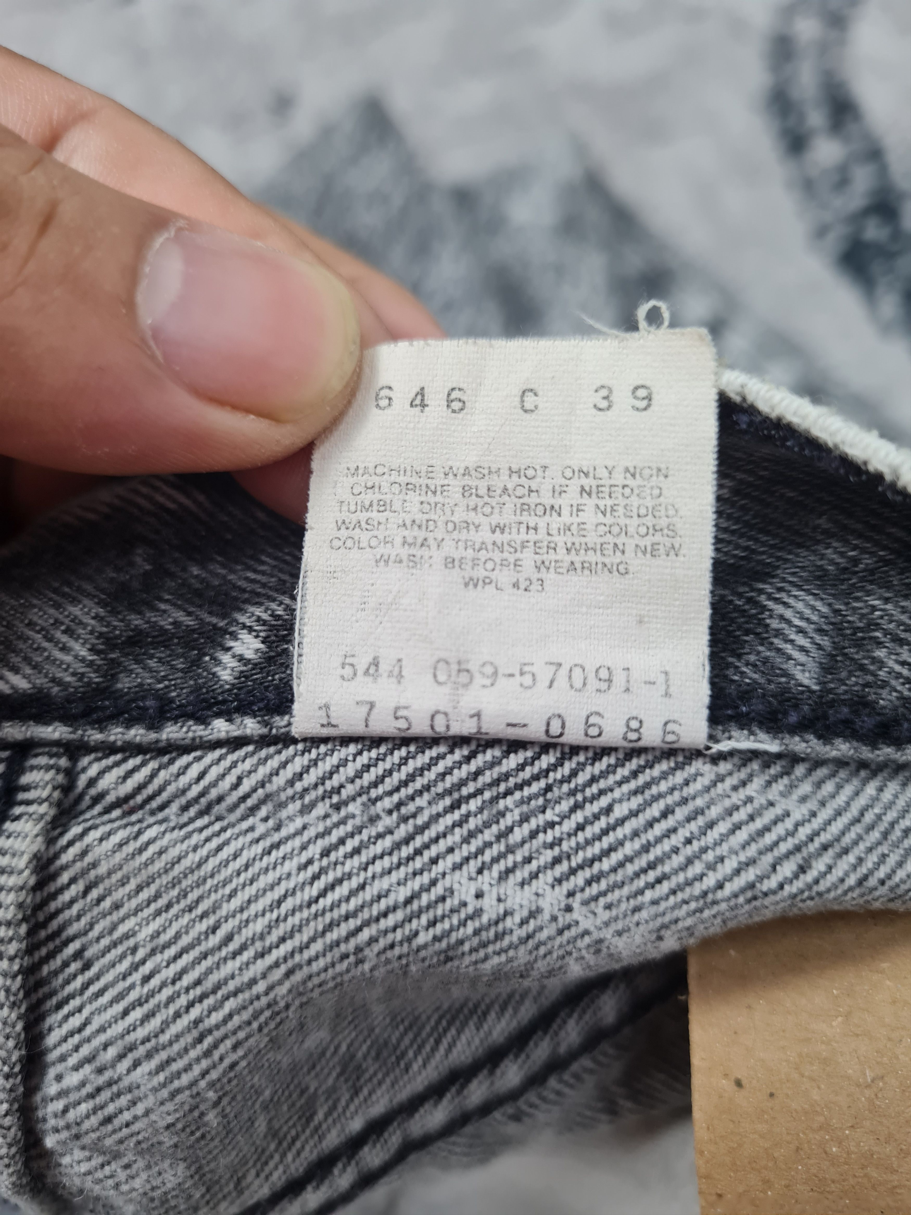 Levi's Vtg 80's LEVIS 17501 Faded Stone Wash Slim Fit L0327 26X33 Size 26" / US 2 / IT 38 - 13 Thumbnail