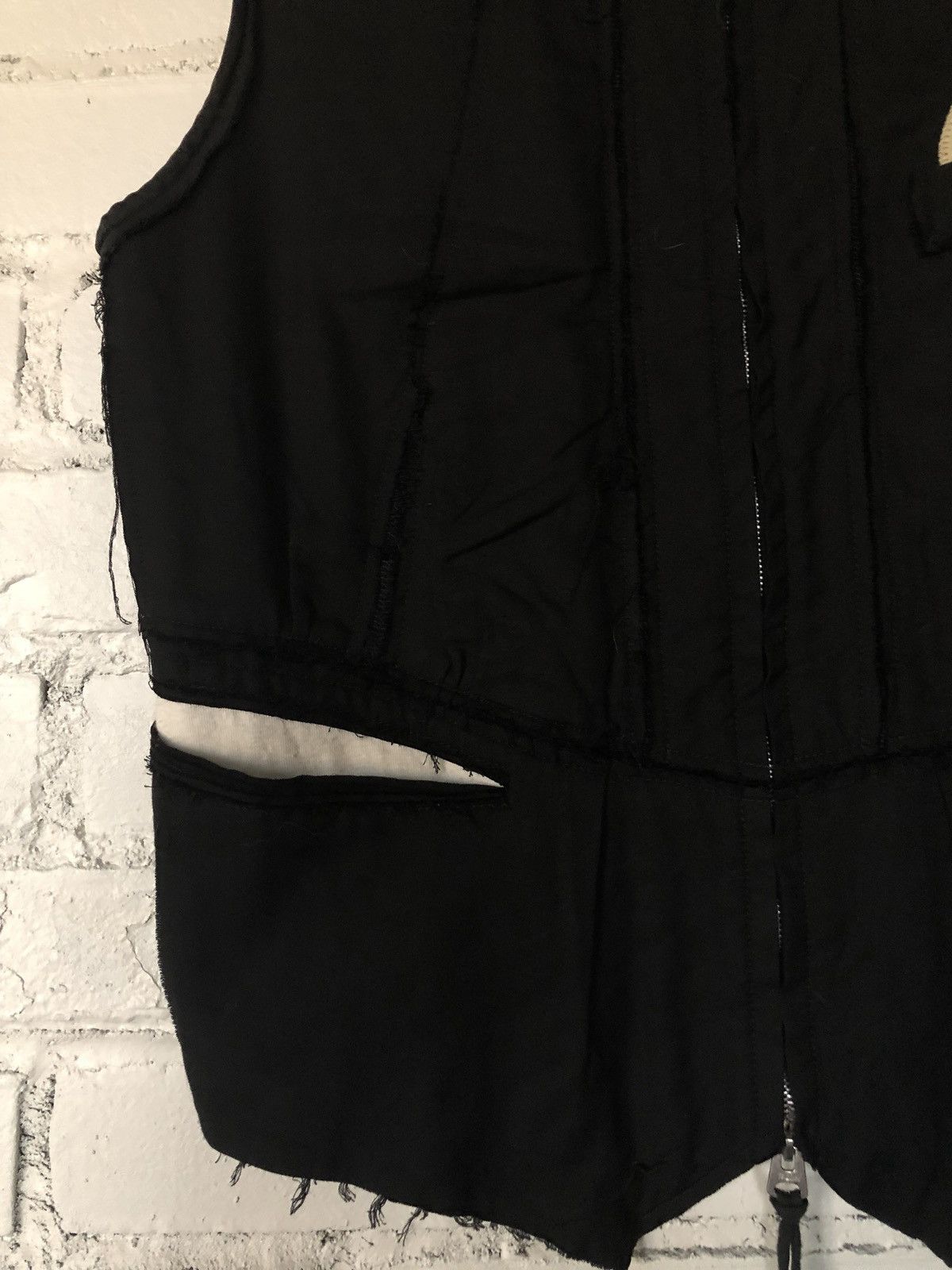 Takahiromiyashita The Soloist. * GRAIL * Soloist Vest From Most Sought After Season Size US S / EU 44-46 / 1 - 9 Thumbnail