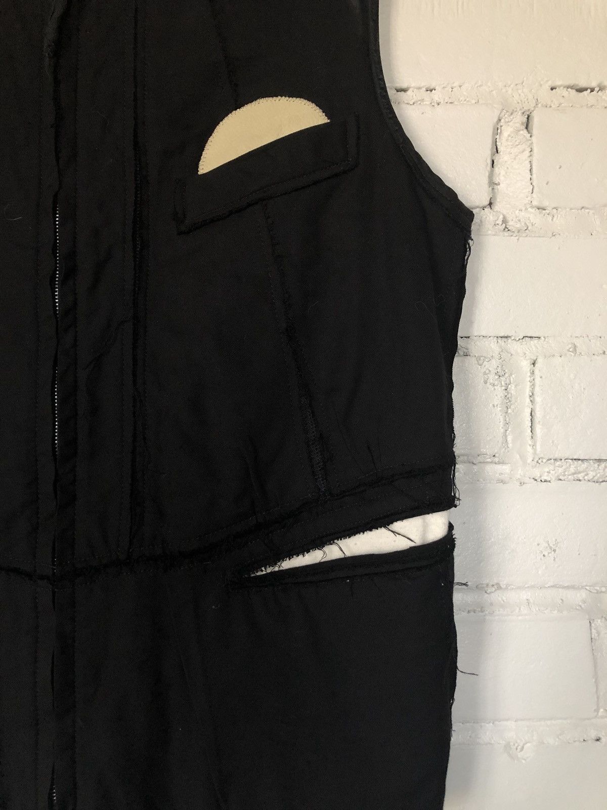Takahiromiyashita The Soloist. * GRAIL * Soloist Vest From Most Sought After Season Size US S / EU 44-46 / 1 - 10 Thumbnail
