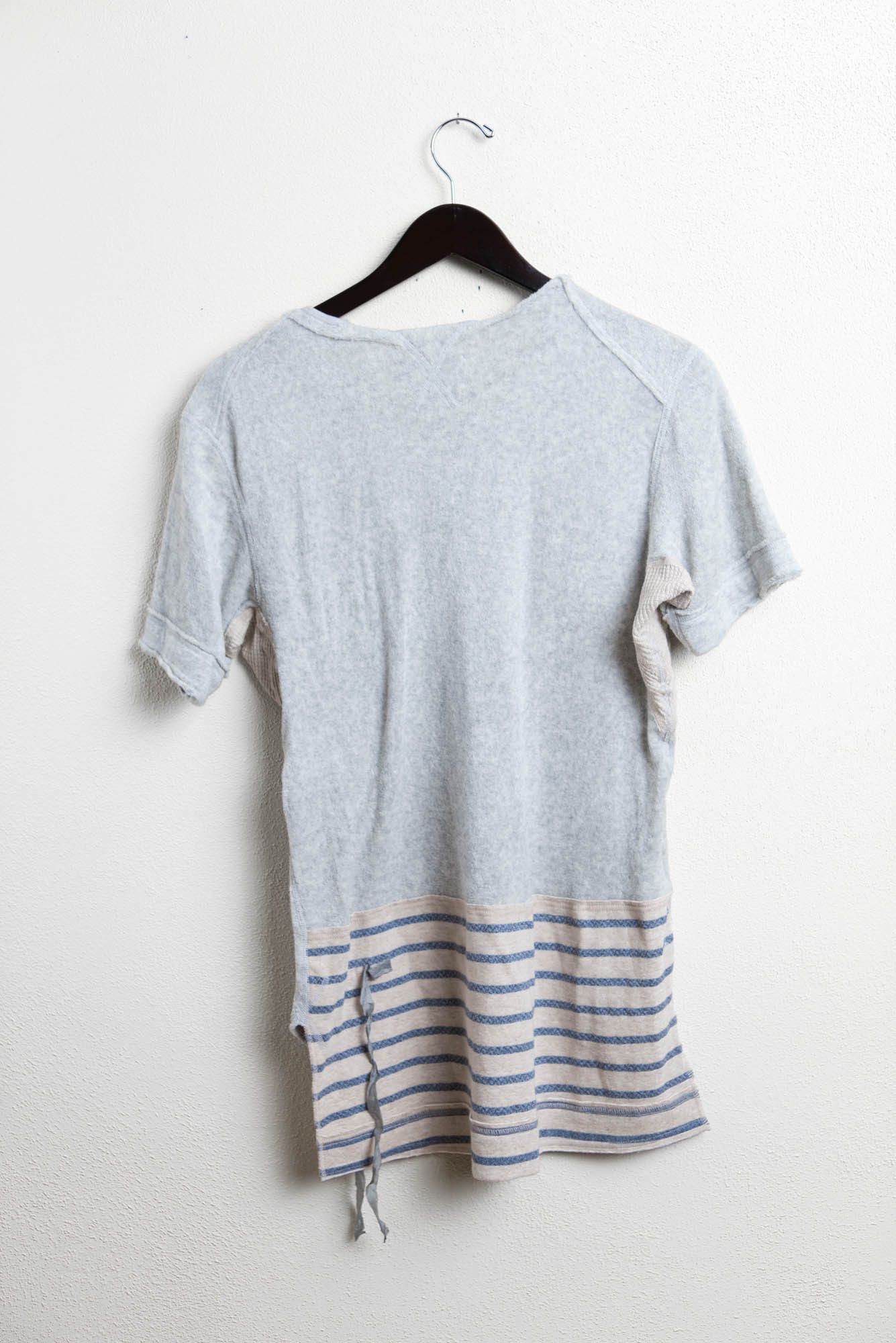 Takahiromiyashita The Soloist. V-neck Pocket T-Shirt Grey Size US XS / EU 42 / 0 - 2 Thumbnail