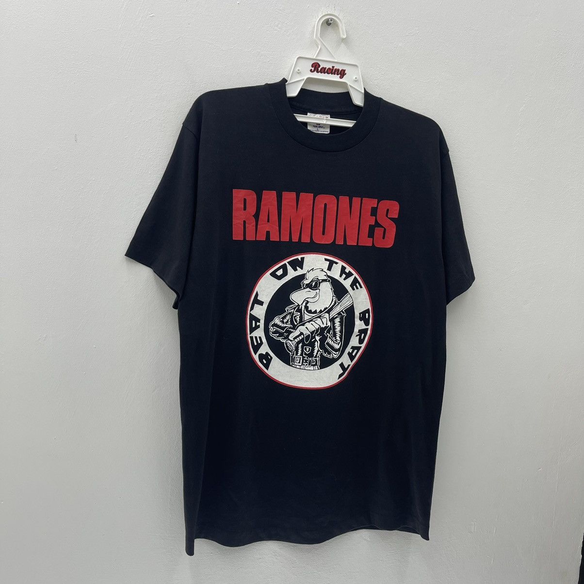 Band Tees × Vintage Ramones Vintage 90s T-Shirt Beat On The Brat Size US L / EU 52-54 / 3 - 4 Thumbnail