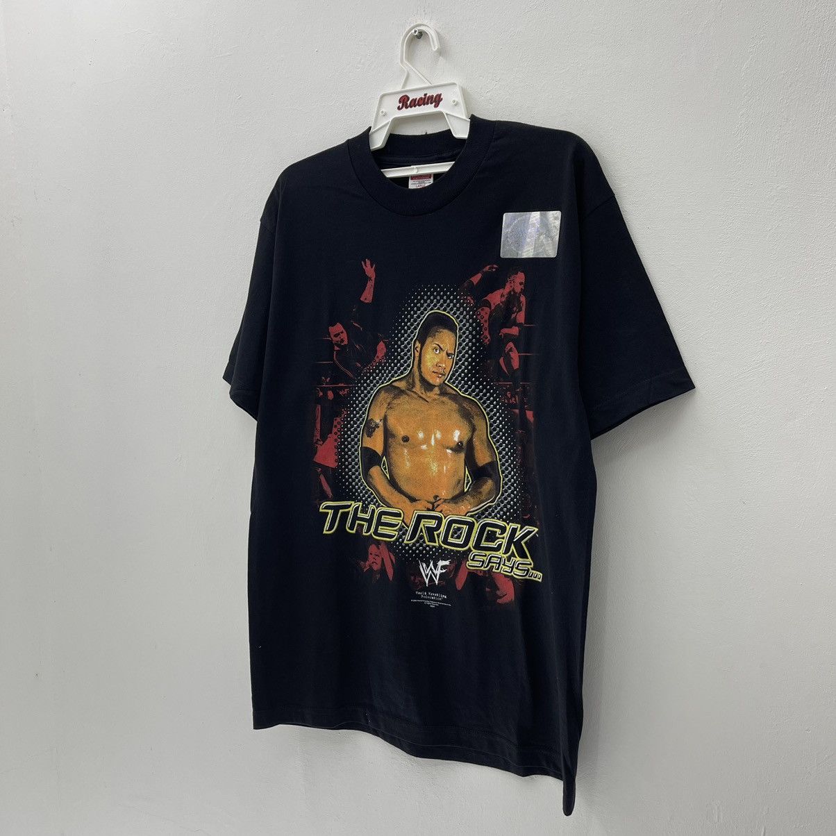 WWE THE ROCK Vintage Tee Check In to The Smackdown Hotel! Size US L / EU 52-54 / 3 - 4 Thumbnail