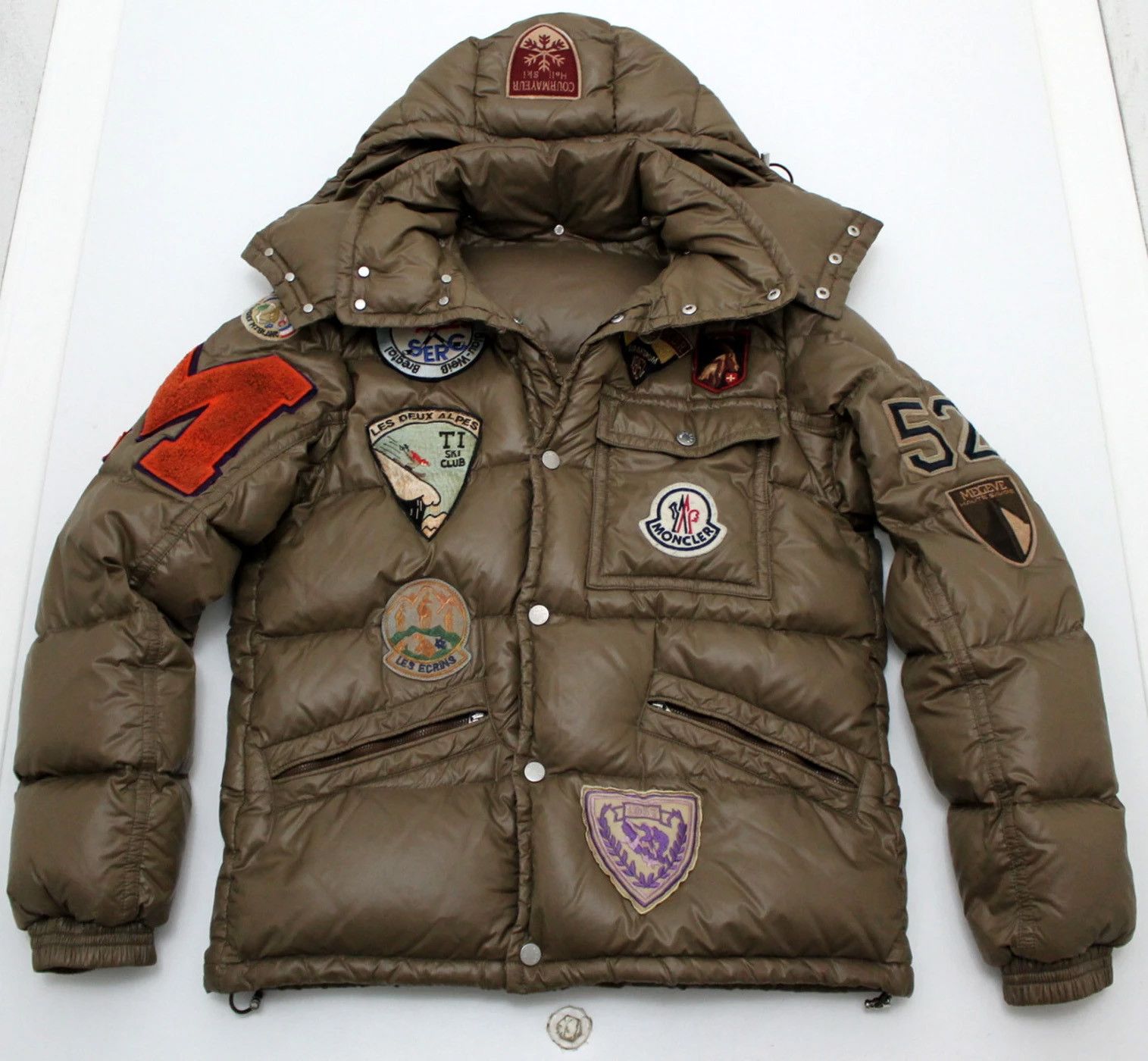 Moncler K2 Special Big Patches Hooded Down Jacket Size US M / EU 48-50 / 2 - 4 Thumbnail