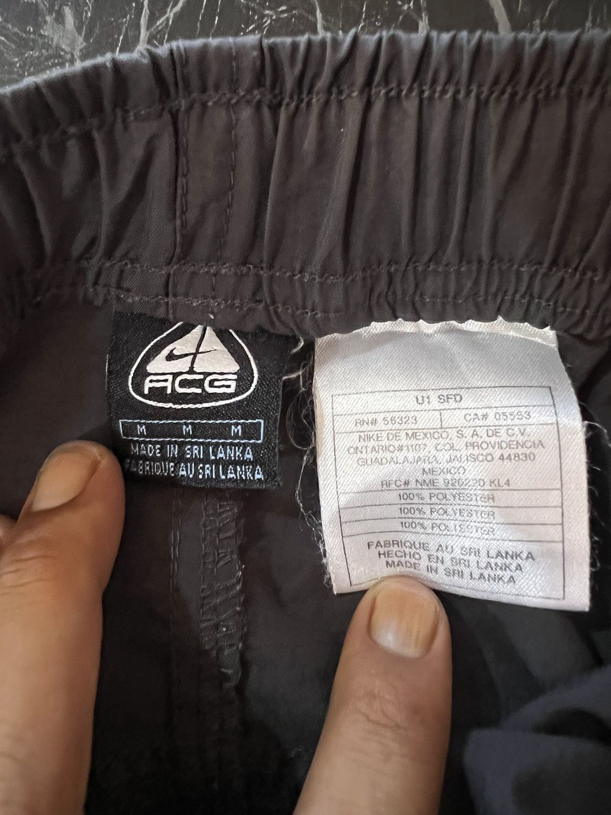 Nike ACG 🔥Vintage Nike ACG Pocket Short Pants Size US 33 - 11 Thumbnail