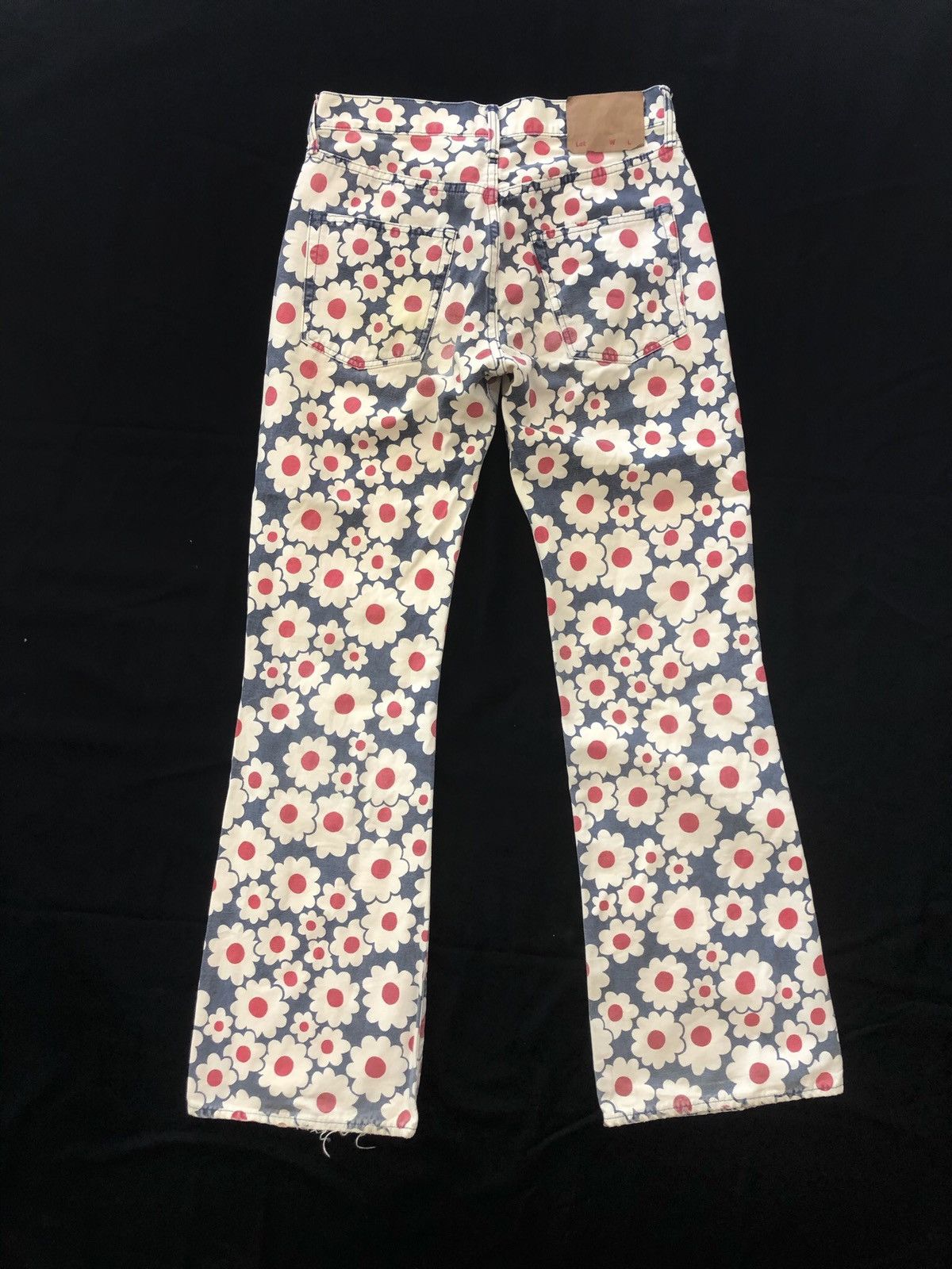Japanese Brand RARE🔥FLARE JAPAN FLAG FLOWERS ALLOVER JEANS DESIGN Size US 29 - 2 Thumbnail