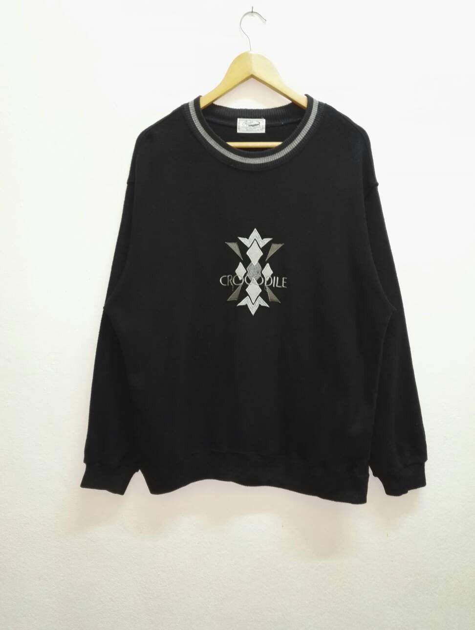 Vintage Crocodile Sweatshirt Embroidered Big Logo Japan