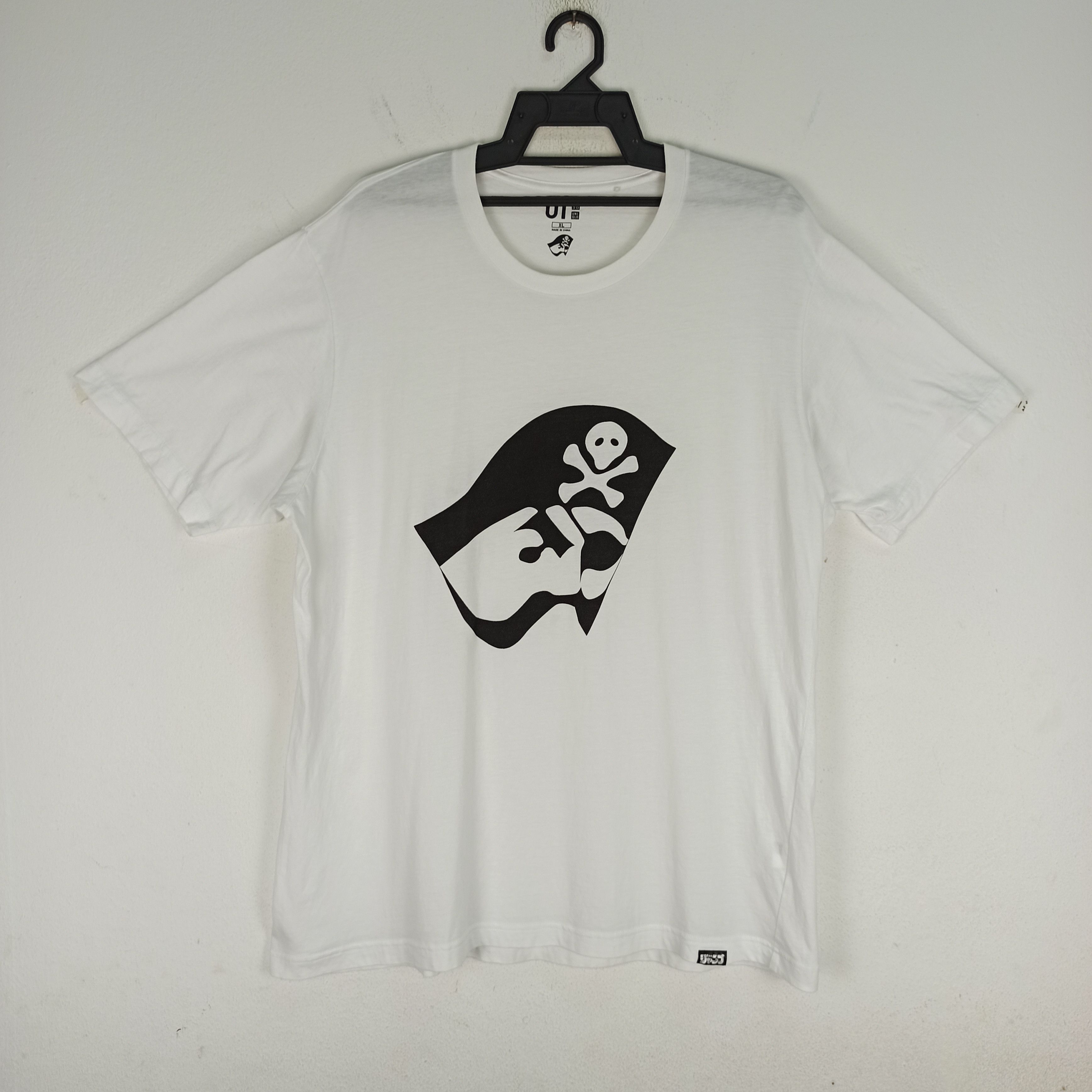 image of Anima x Uniqlo Weekly Shonen Jump 50Th Anniversary By Uniqlo in White, Men's (Size XL)
