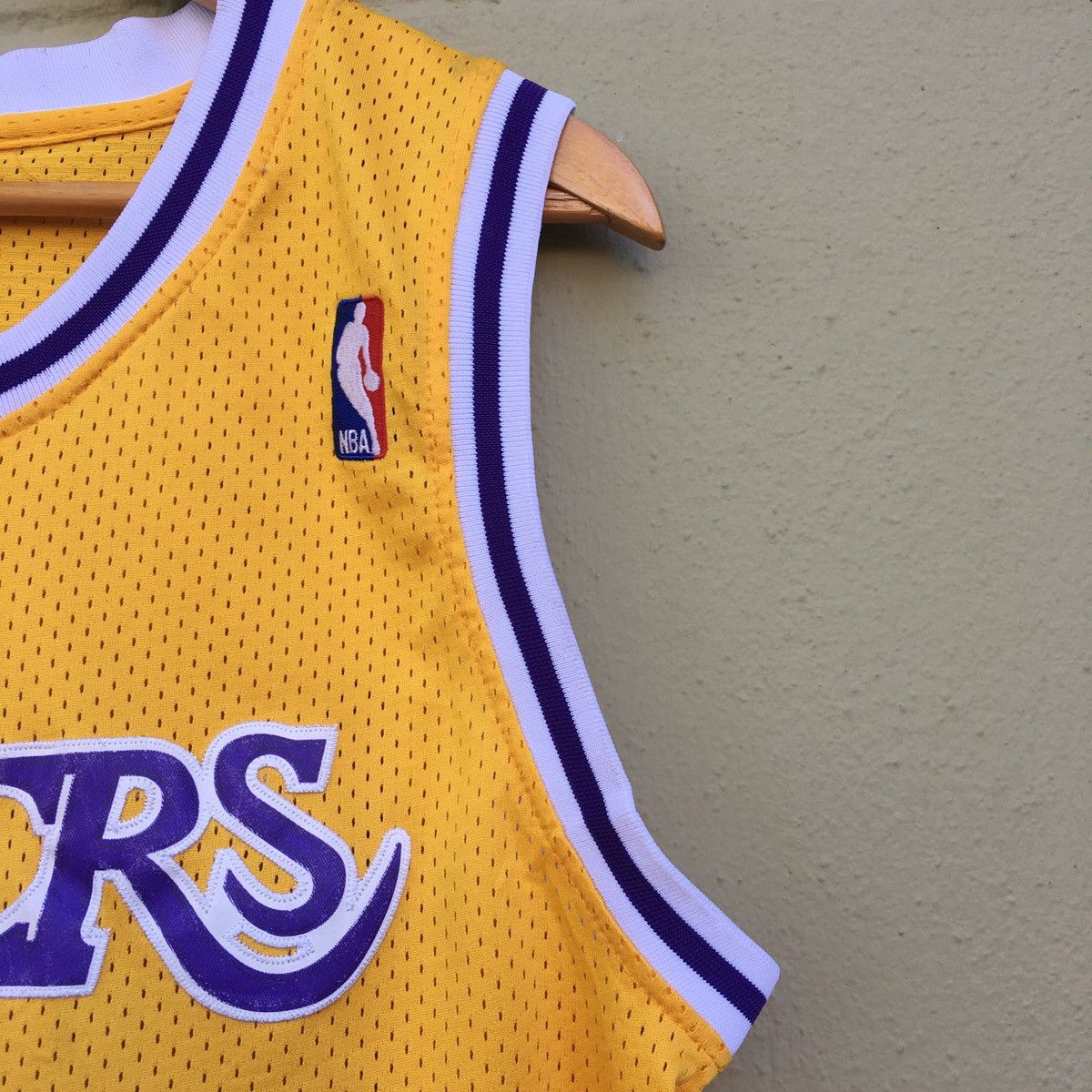 Adidas × NBA × Vintage MAGIC JOHNSON JERSEY Size US M / EU 48-50 / 2 - 7 Thumbnail