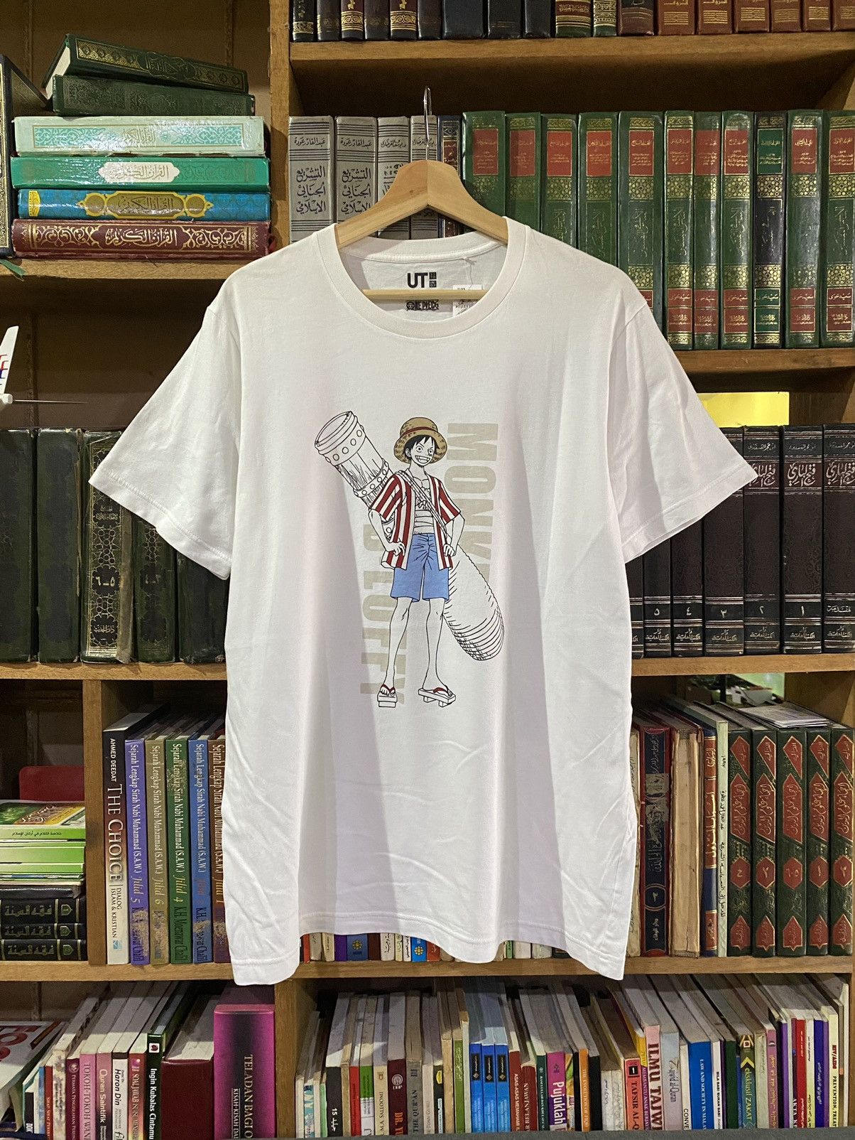 Anime One Piece Luffy Shirt Size US XL / EU 56 / 4 - 1 Thumbnail