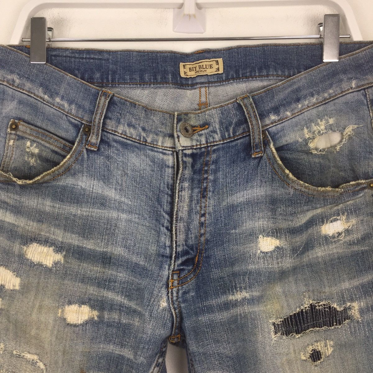 Japanese Brand 🔥M29 distressed denim rare design Size US 33 - 3 Thumbnail