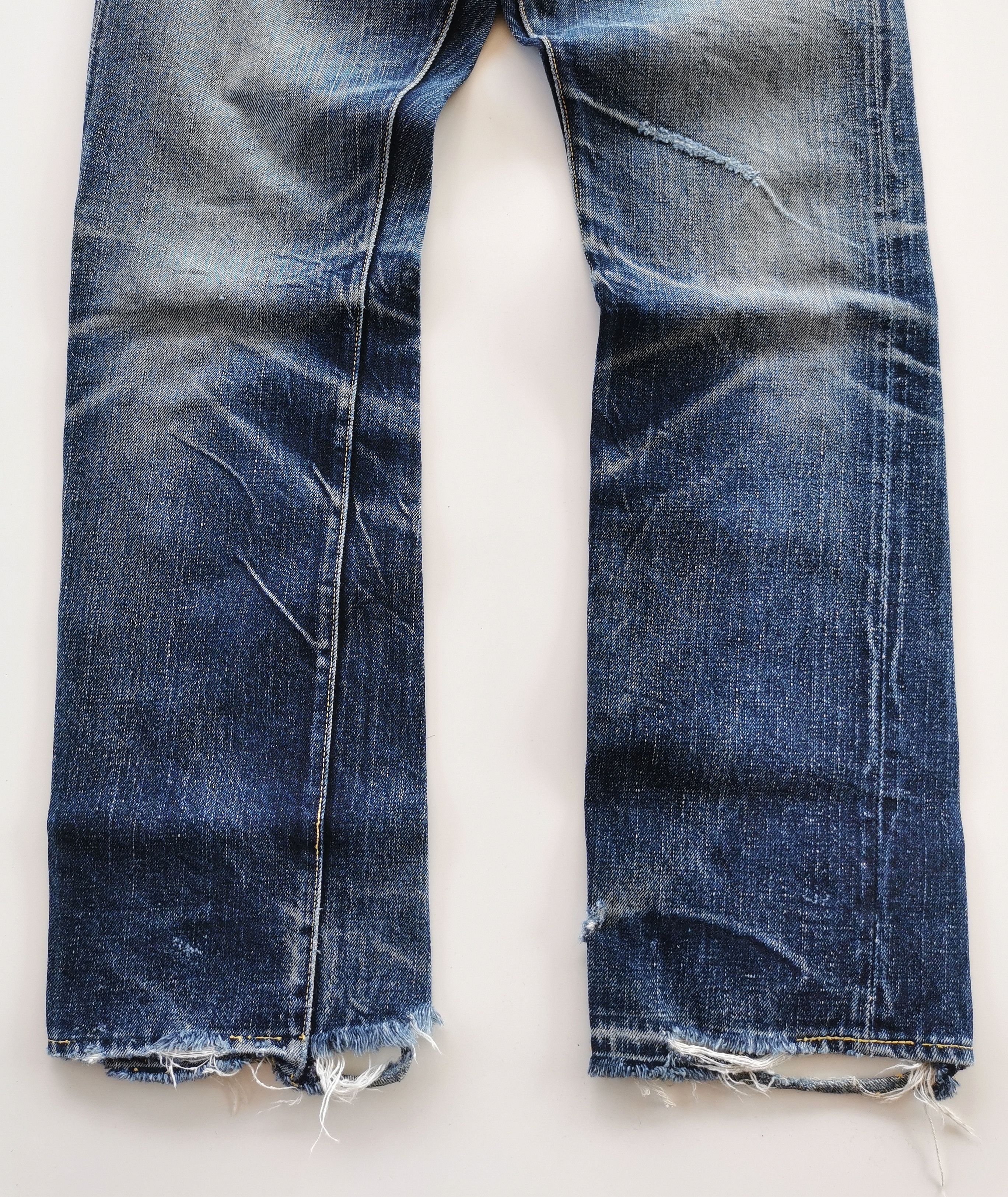 The Flat Head The Flat Head TFH Lot 3001 Selvedge Jeans Size US 29 - 7 Thumbnail