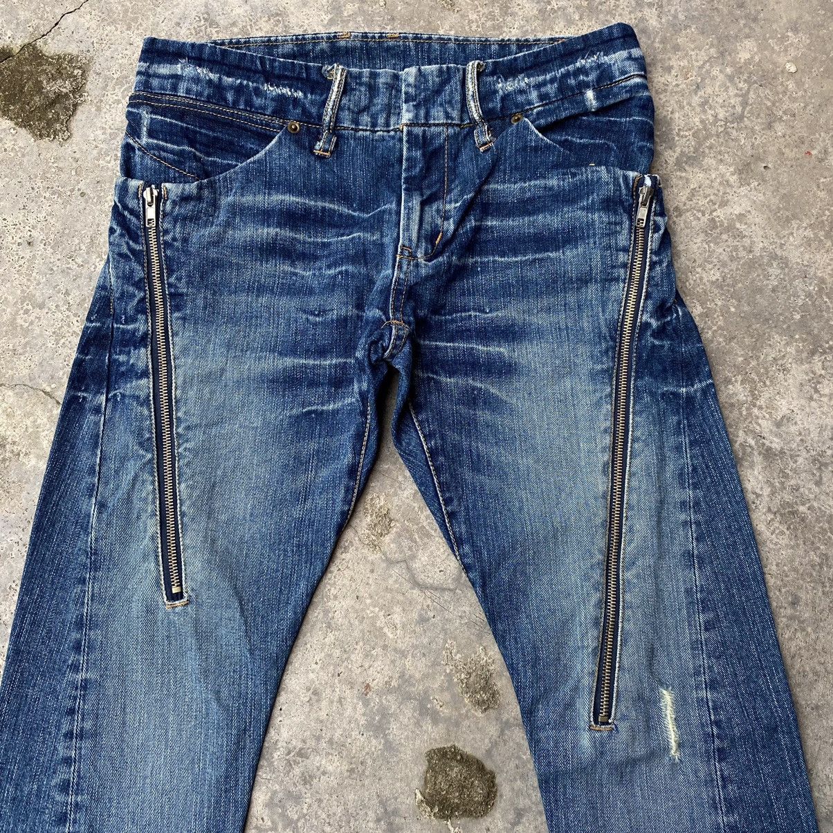 Japanese Brand × Seditionaries Vintage Japanese Bondage Zipper Jeans Size US 29 - 2 Thumbnail