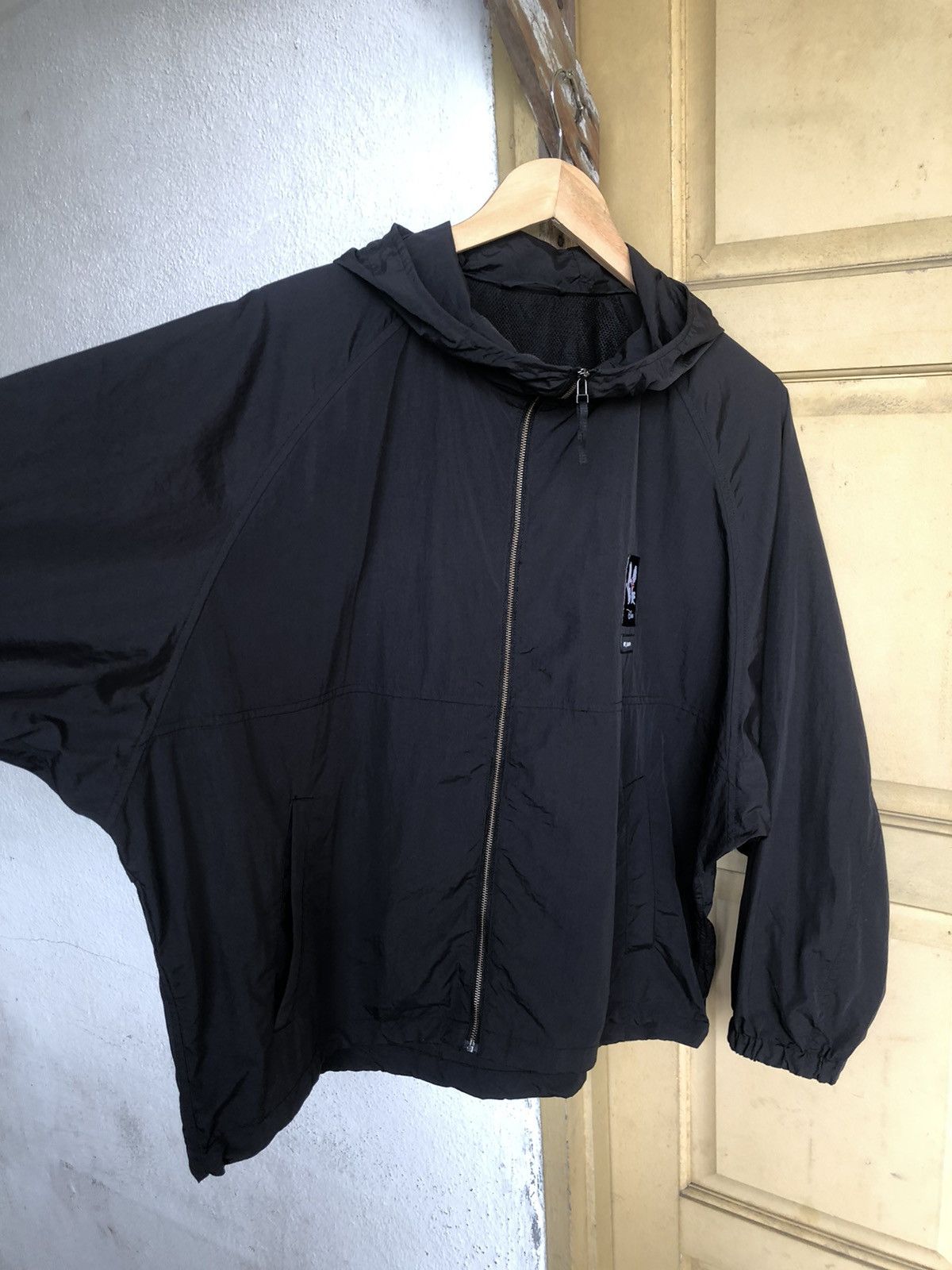 Ambush Design Rare🥷🏿 Disney x Ambush x Uniqlo Baggy Style Windbreaker Size XL / US 12-14 / IT 48-50 - 12 Thumbnail