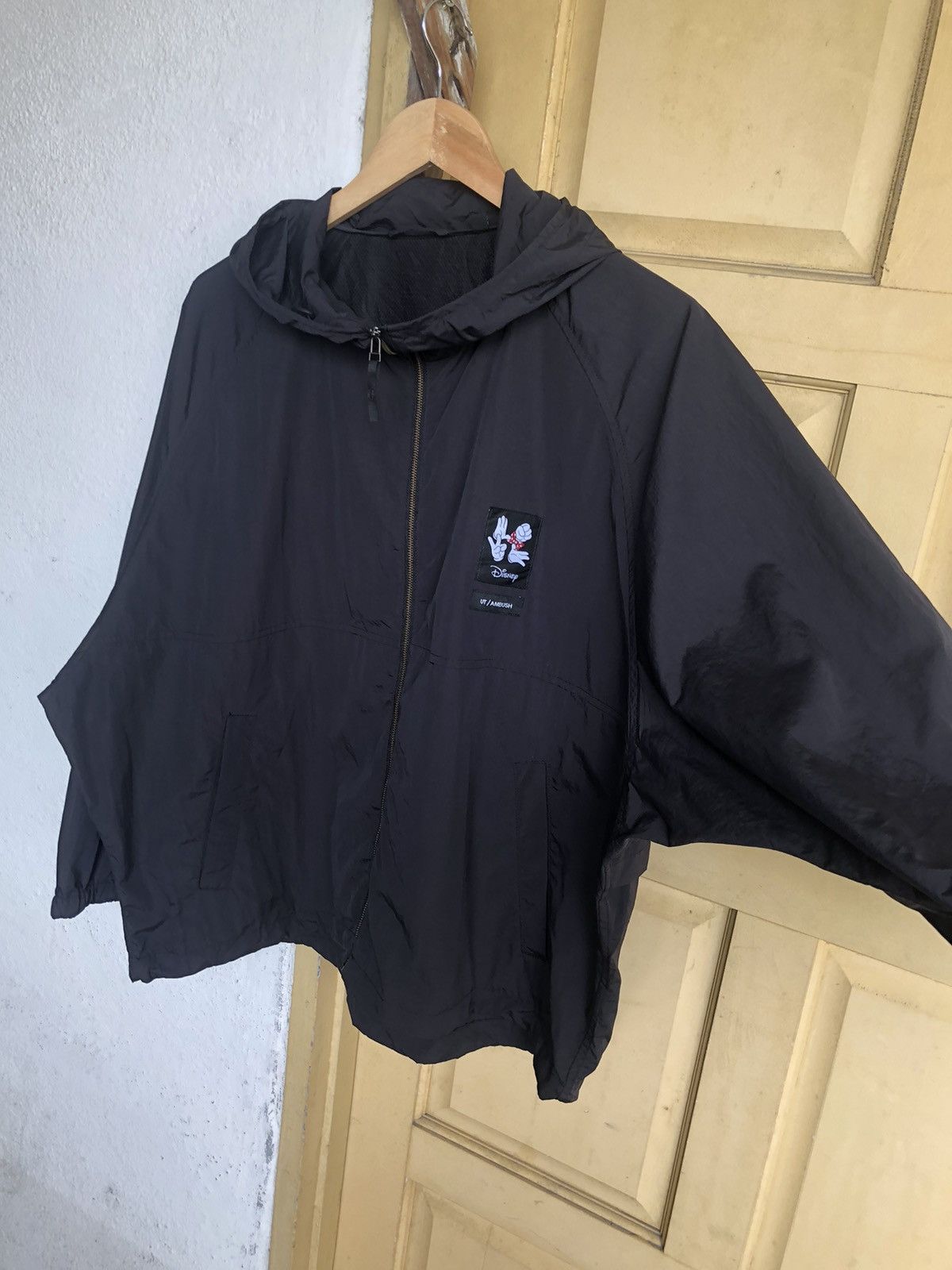 Ambush Design Rare🥷🏿 Disney x Ambush x Uniqlo Baggy Style Windbreaker Size XL / US 12-14 / IT 48-50 - 9 Thumbnail