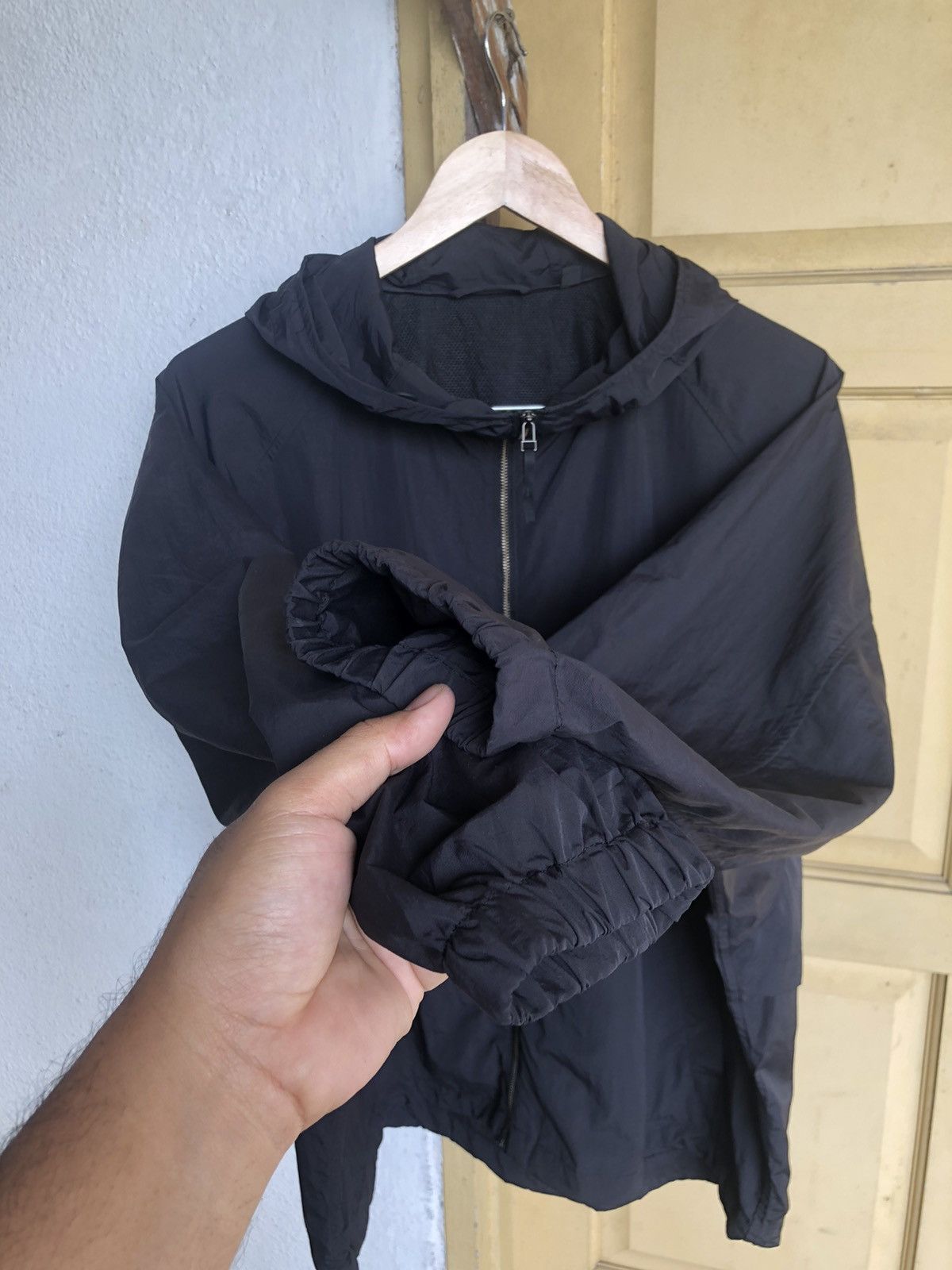 Ambush Design Rare🥷🏿 Disney x Ambush x Uniqlo Baggy Style Windbreaker Size XL / US 12-14 / IT 48-50 - 11 Thumbnail