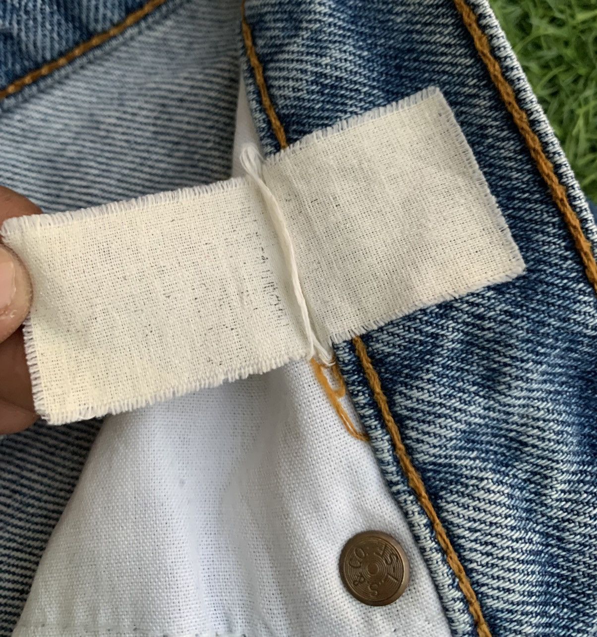 Levi's Vintage Distressed Levis 517 Denim jeans Size US 29 - 13 Thumbnail
