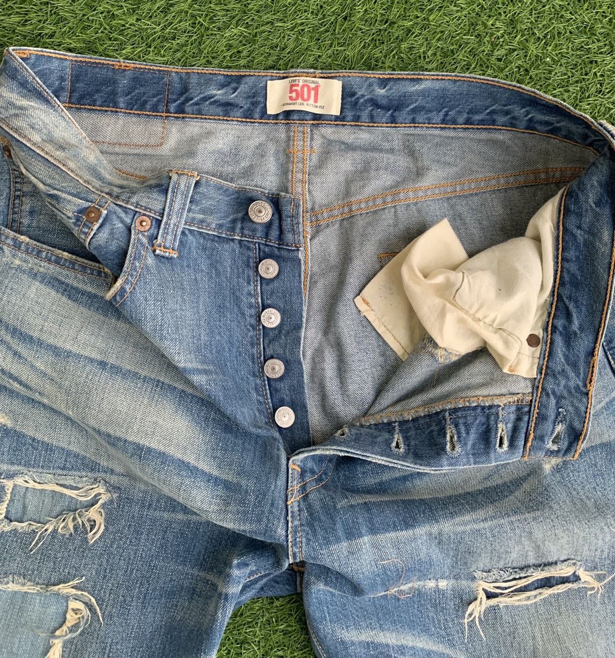 Levi's Levis 501 Distressed Denim Jeans Size US 33 - 13 Thumbnail
