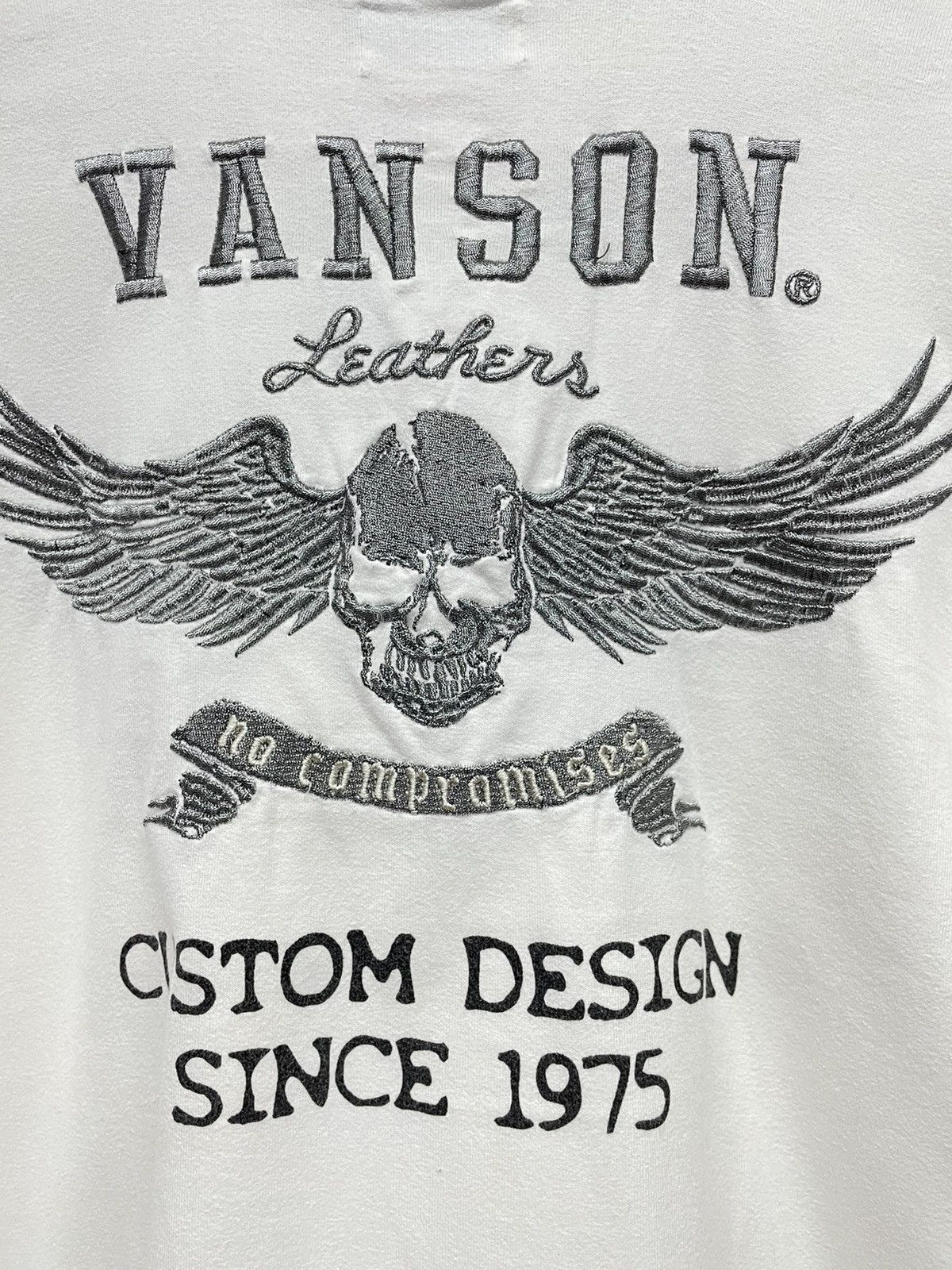 image of Skulls x Vanson Leathers Vanson Leather! Silver Embroidery Cotton Polo Shirt in White (Size Small)